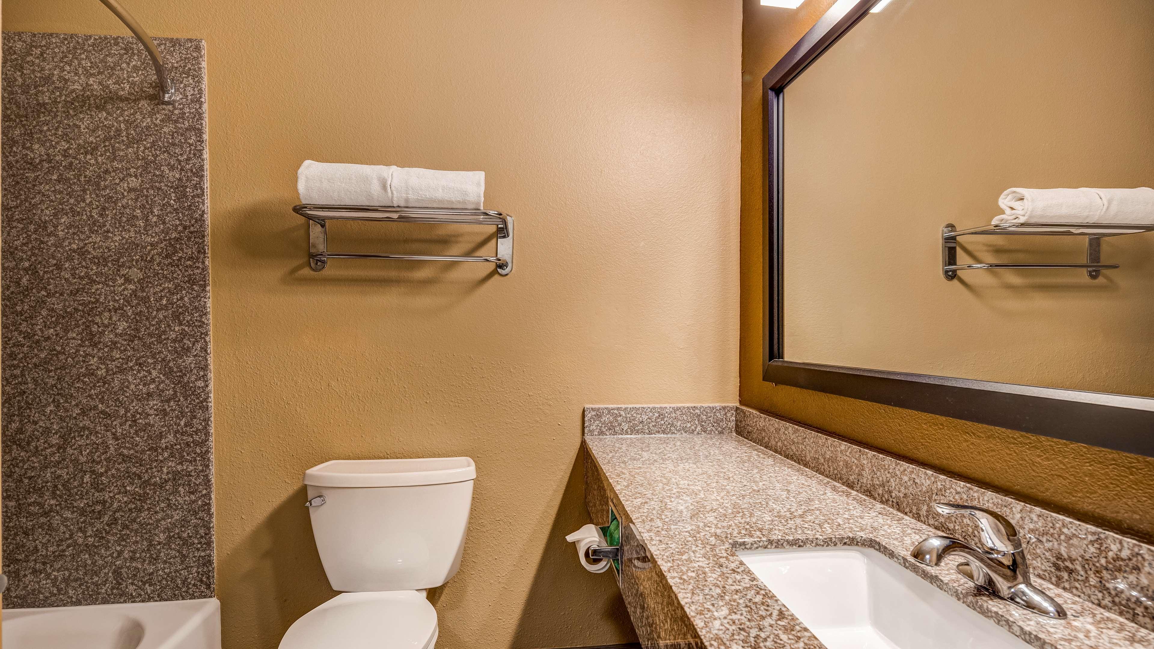 Suite Two Queen Beds Non Smoking