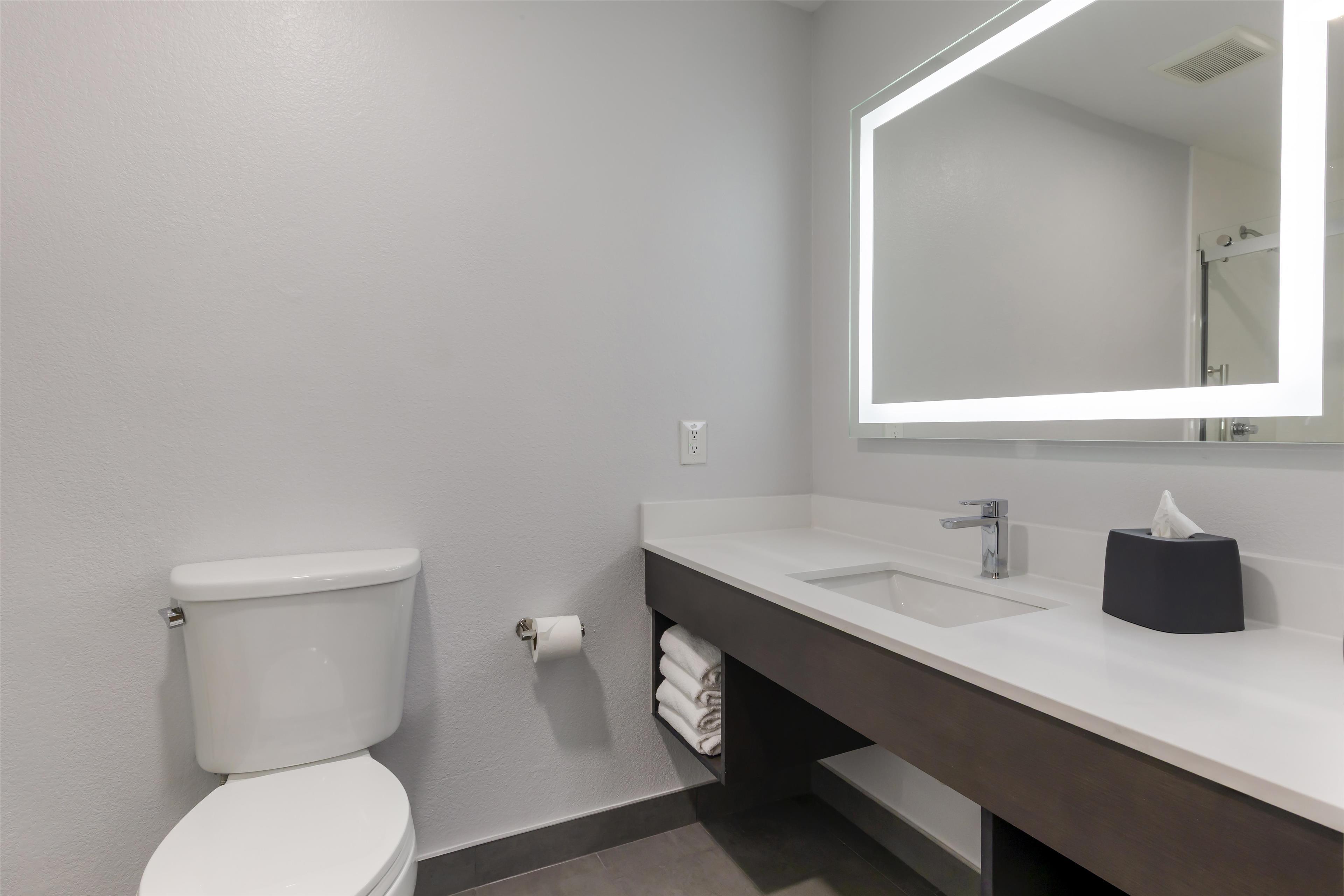 Suite Two Queen Beds