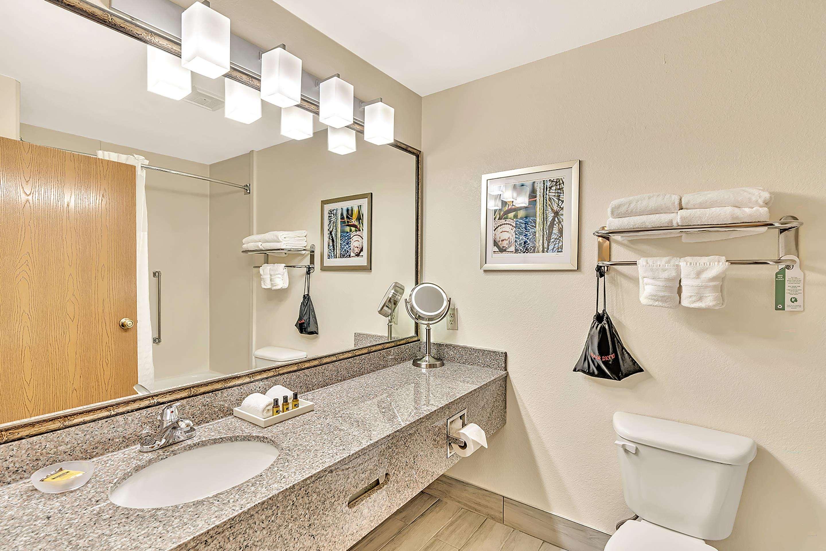 Suite Two Queen Beds