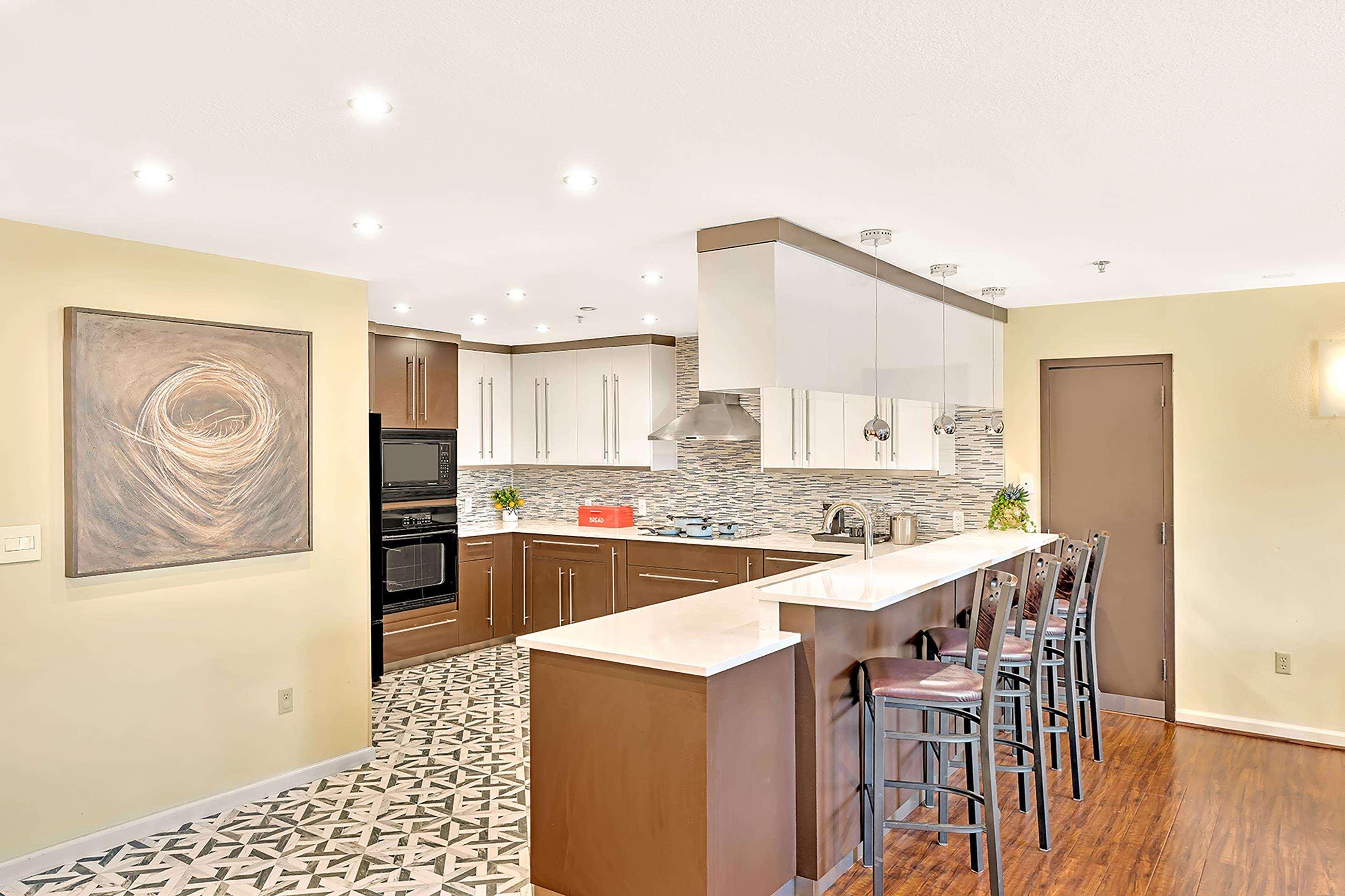 Suite Two Queen Beds