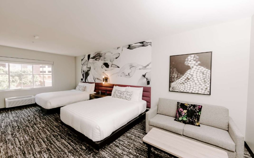 Suite Two Queen Beds