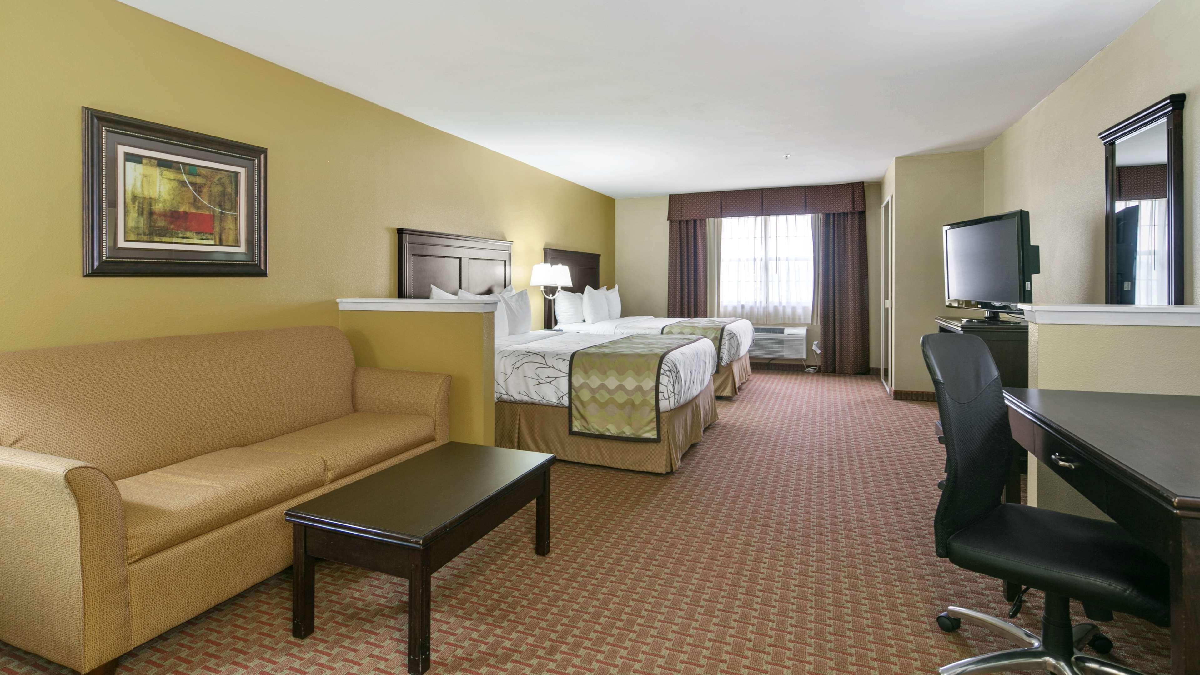 Suite Two Queen Beds