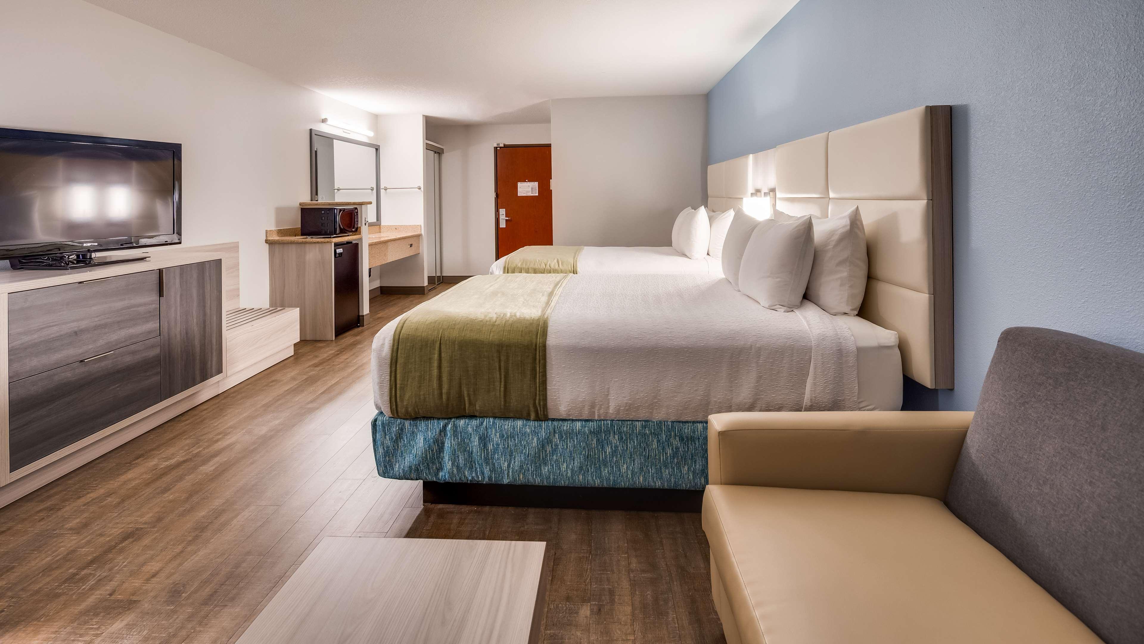 Room Two Queen Beds Non Smoking