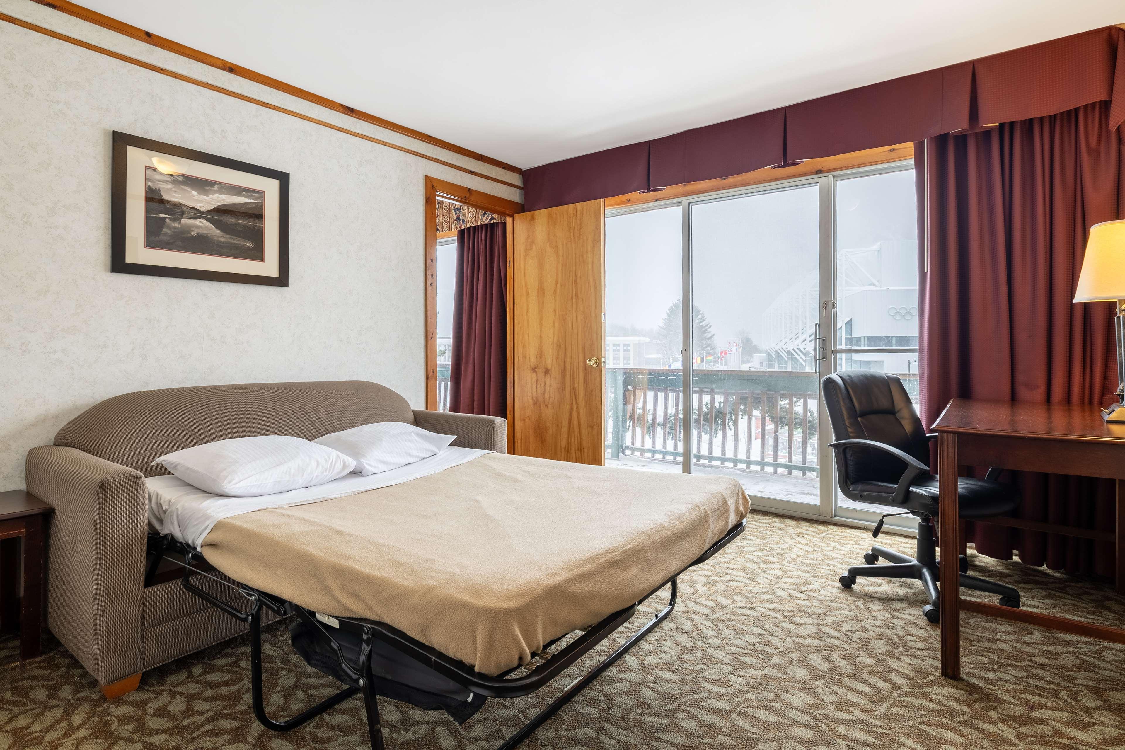 Suite Two Queen Beds