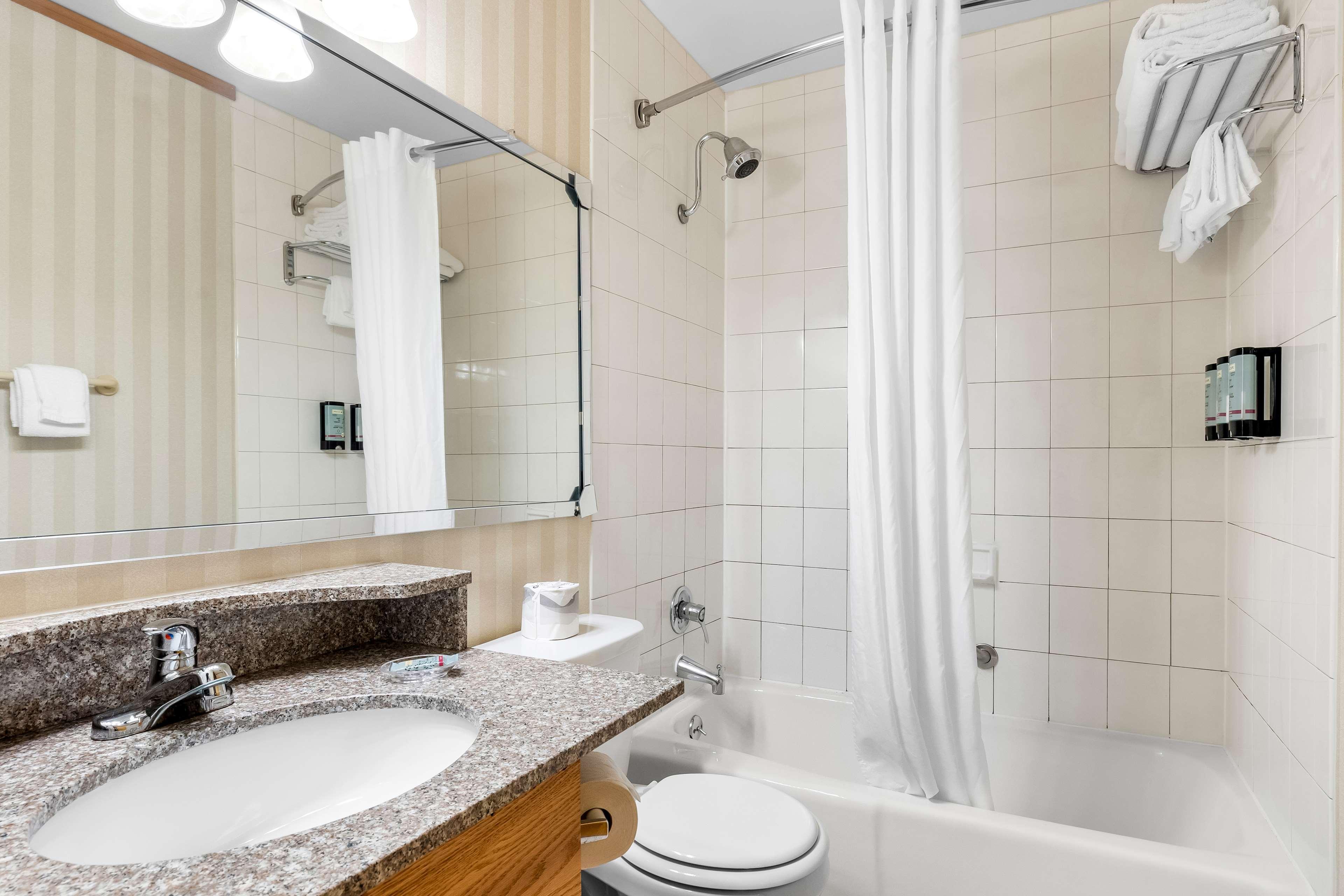 Suite Two Queen Beds