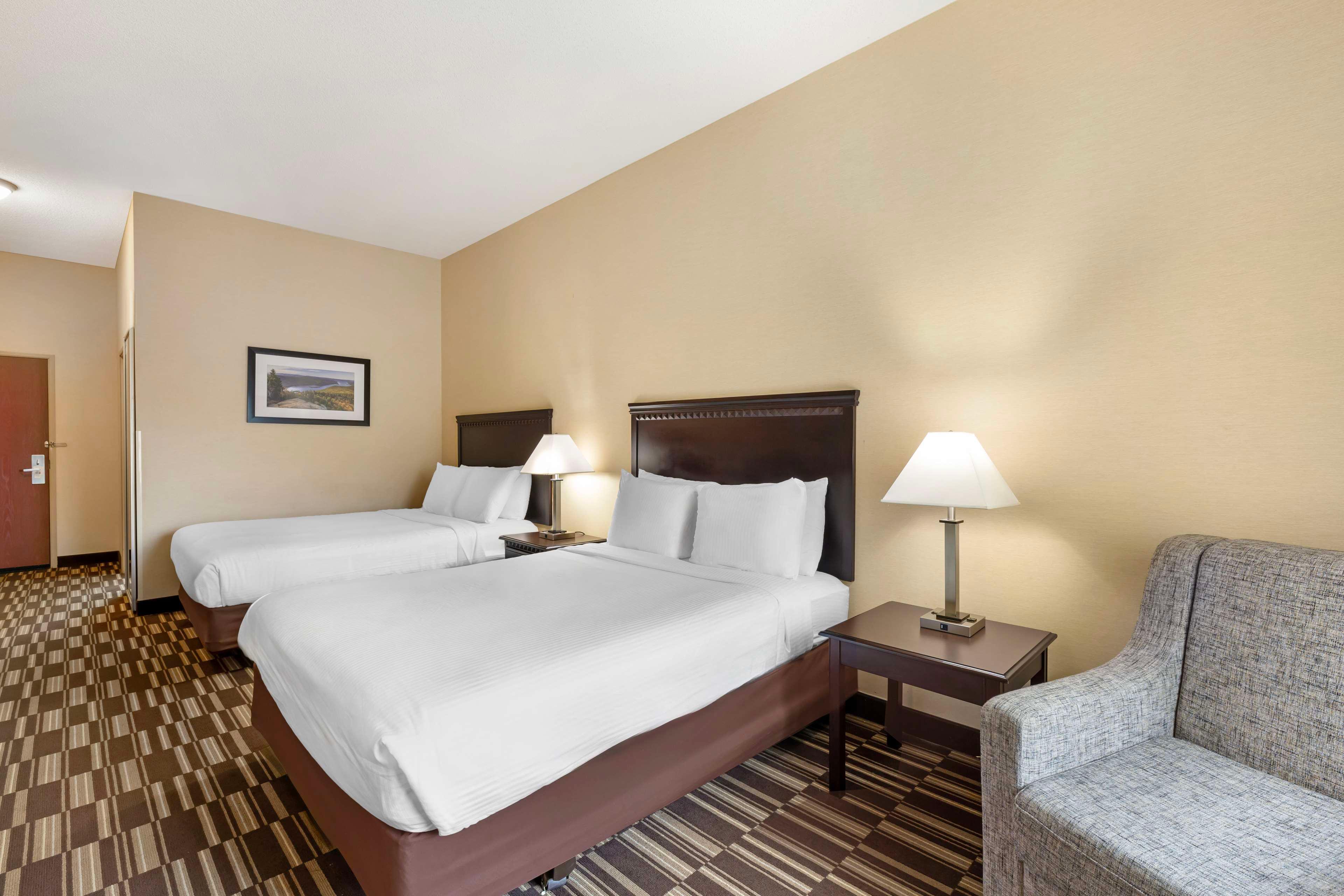 Room Two Queen Beds Non Smoking