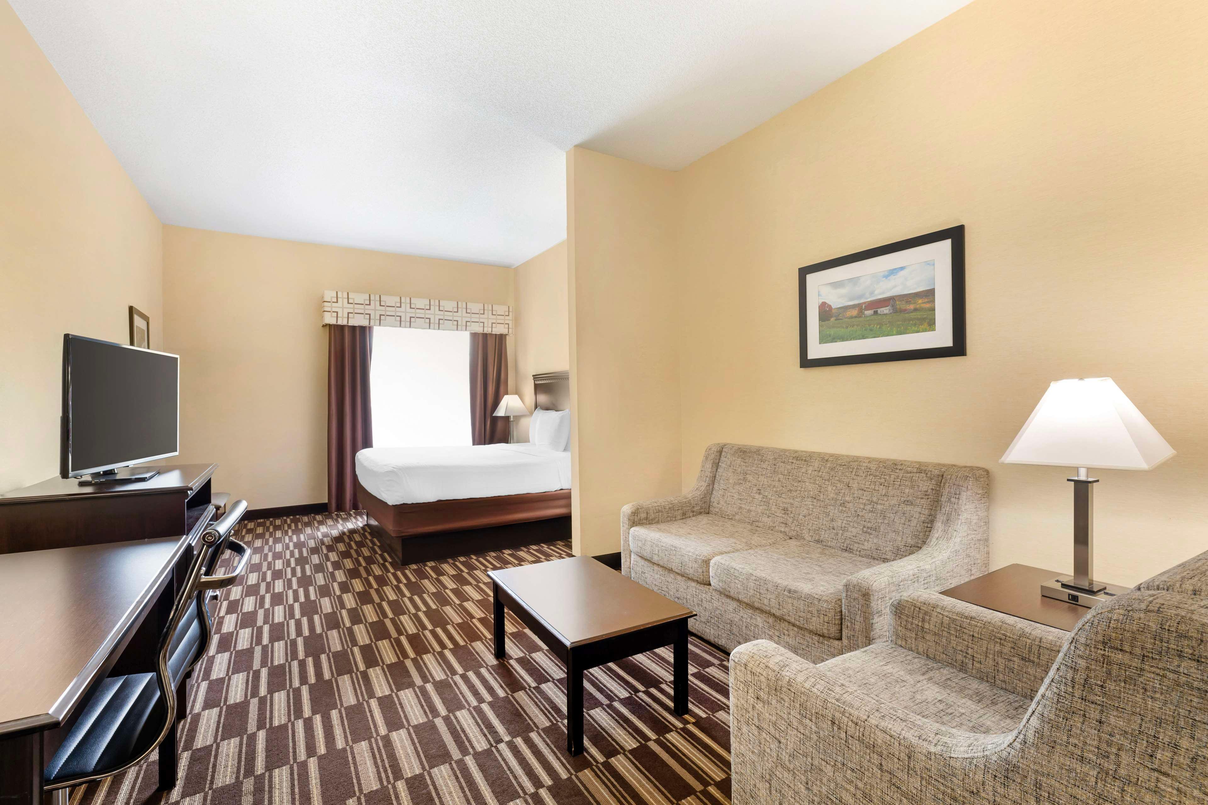 Suite King Bed Non Smoking