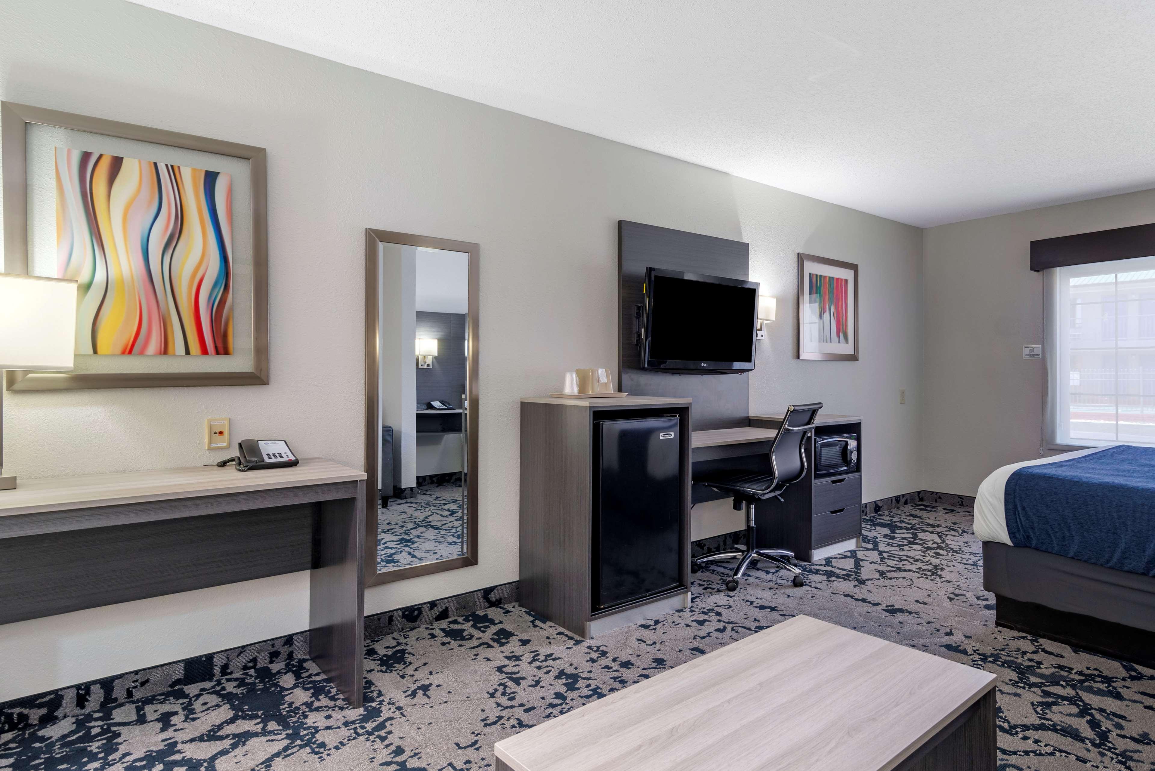 Suite King Bed Non Smoking