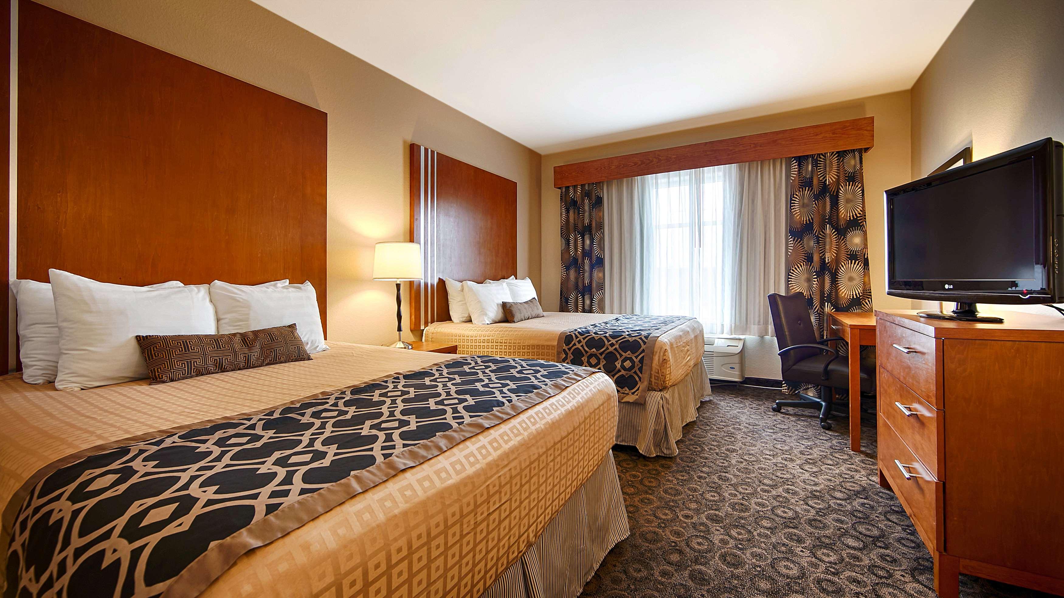 Room Accessible-two Queen Beds