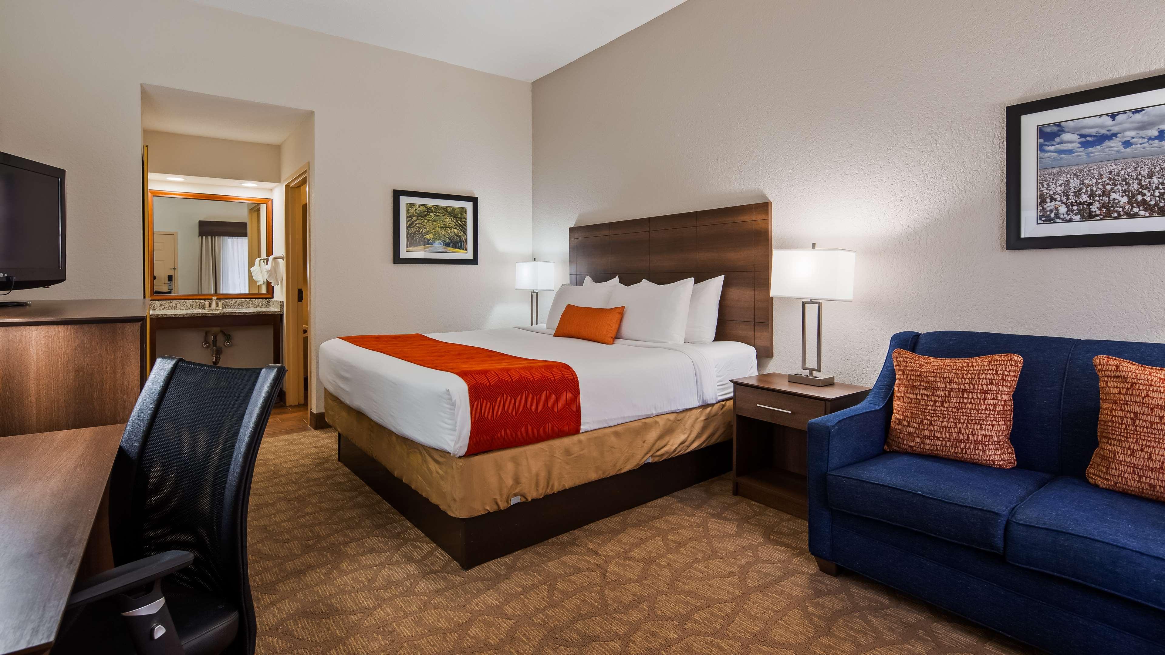 Room King Bed Non Smoking