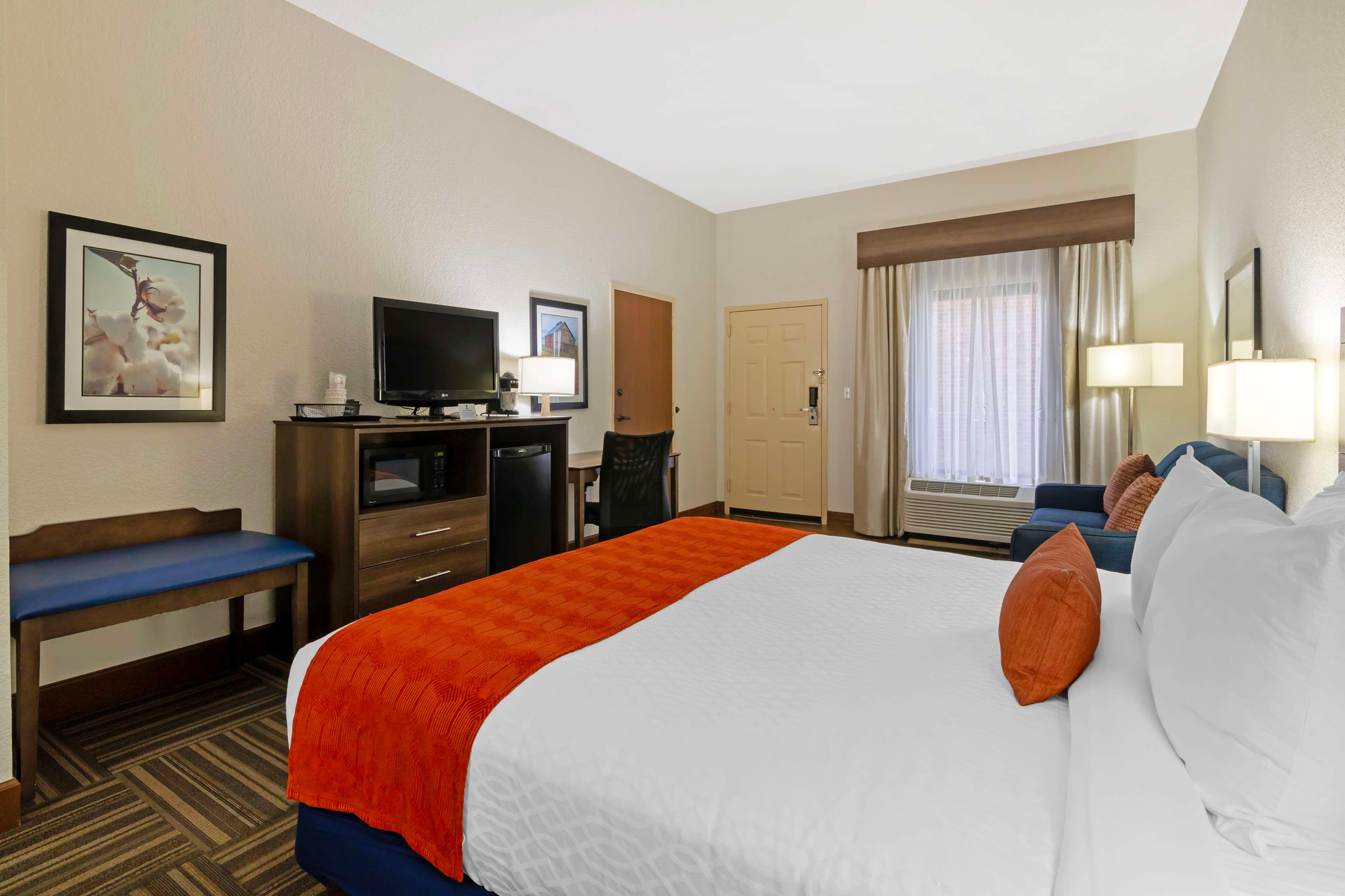 Room King Bed Non Smoking