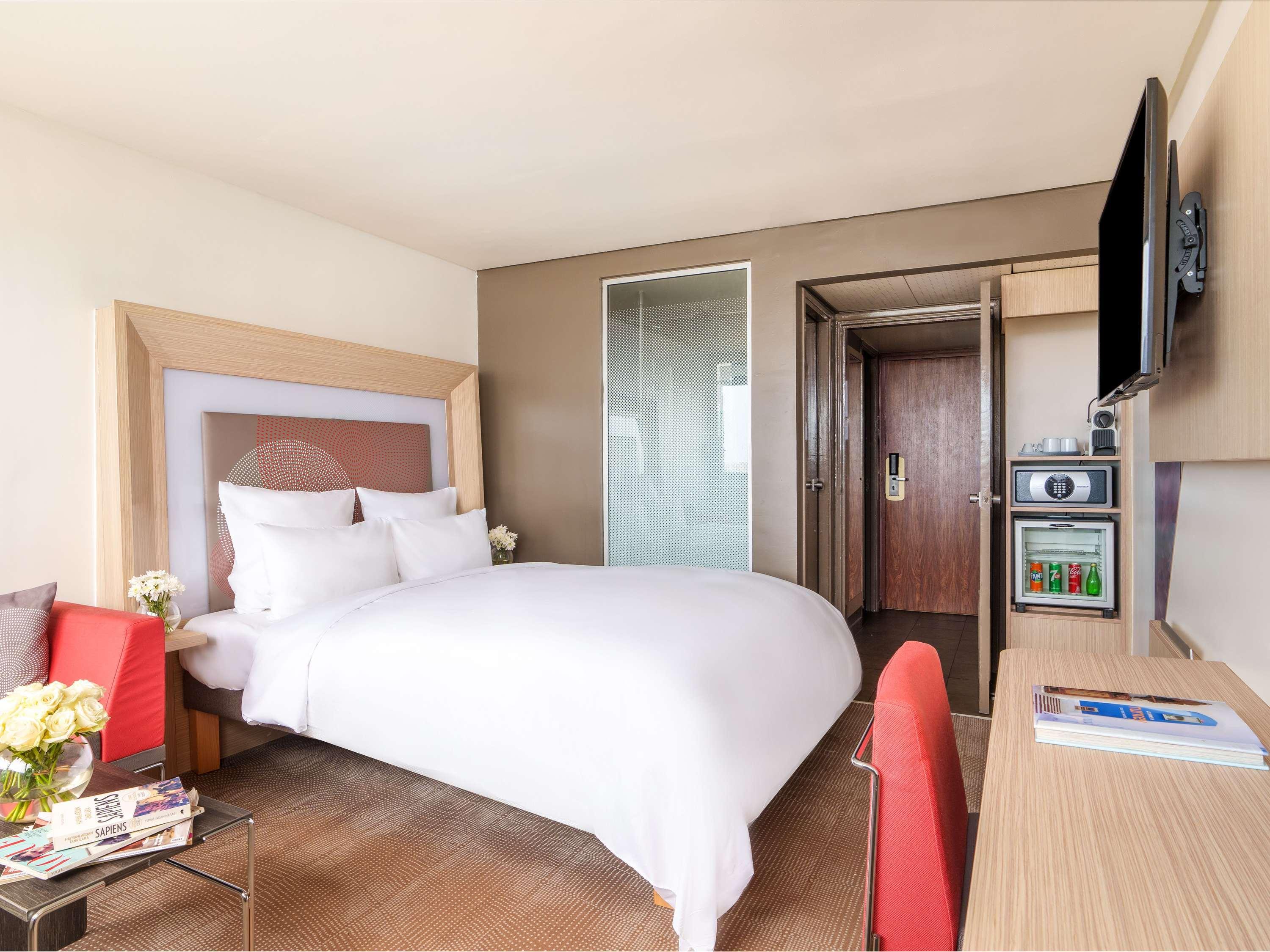 Double Superior River View