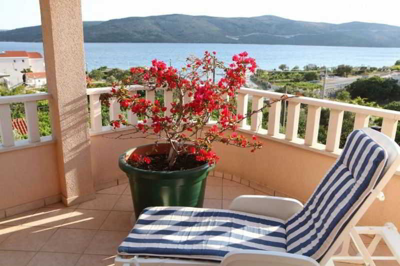 Apartment Deluxe Two Bedroom