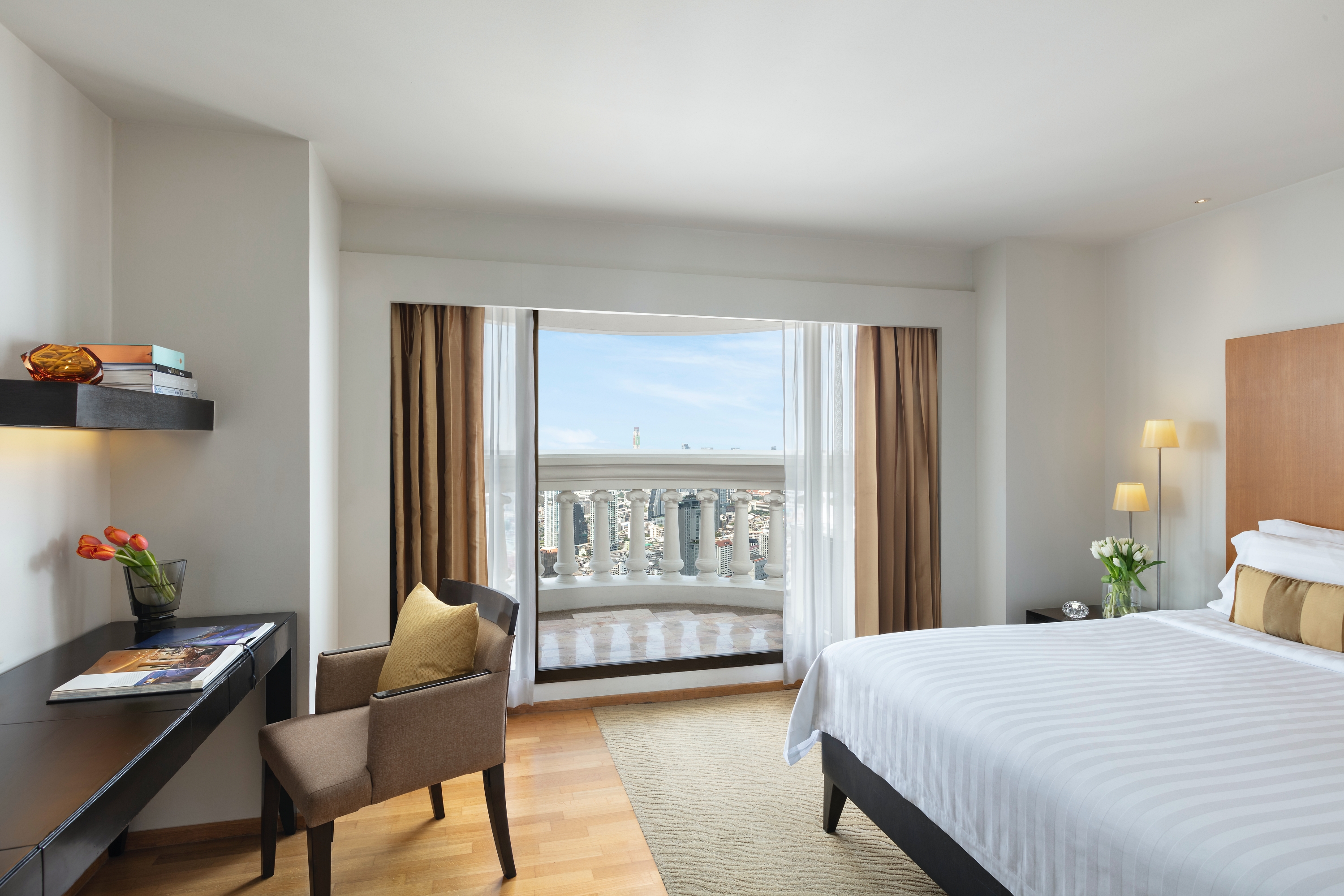 Suite Superior with Balcony