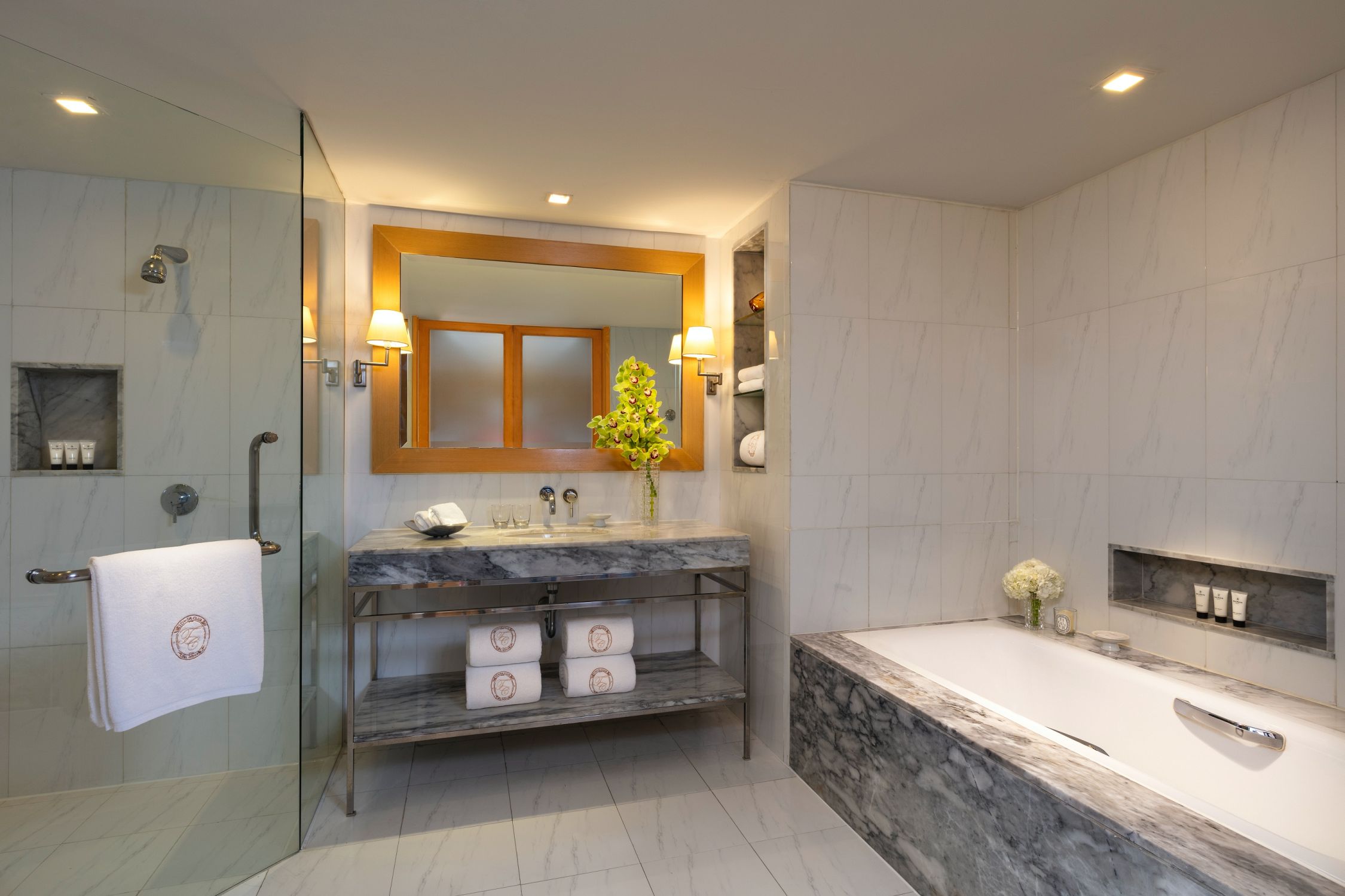 Suite Premium City View