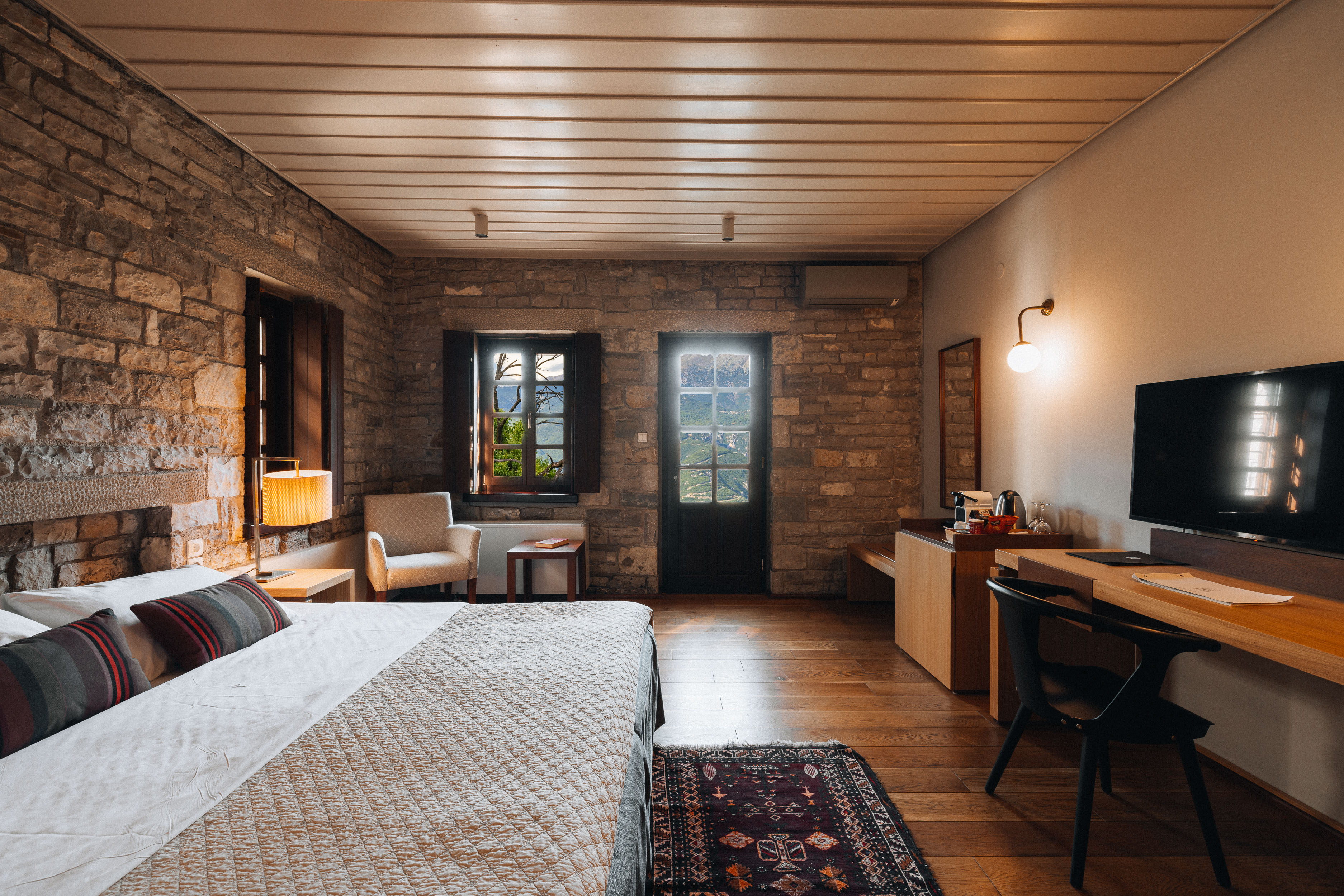 Double or Twin Standard