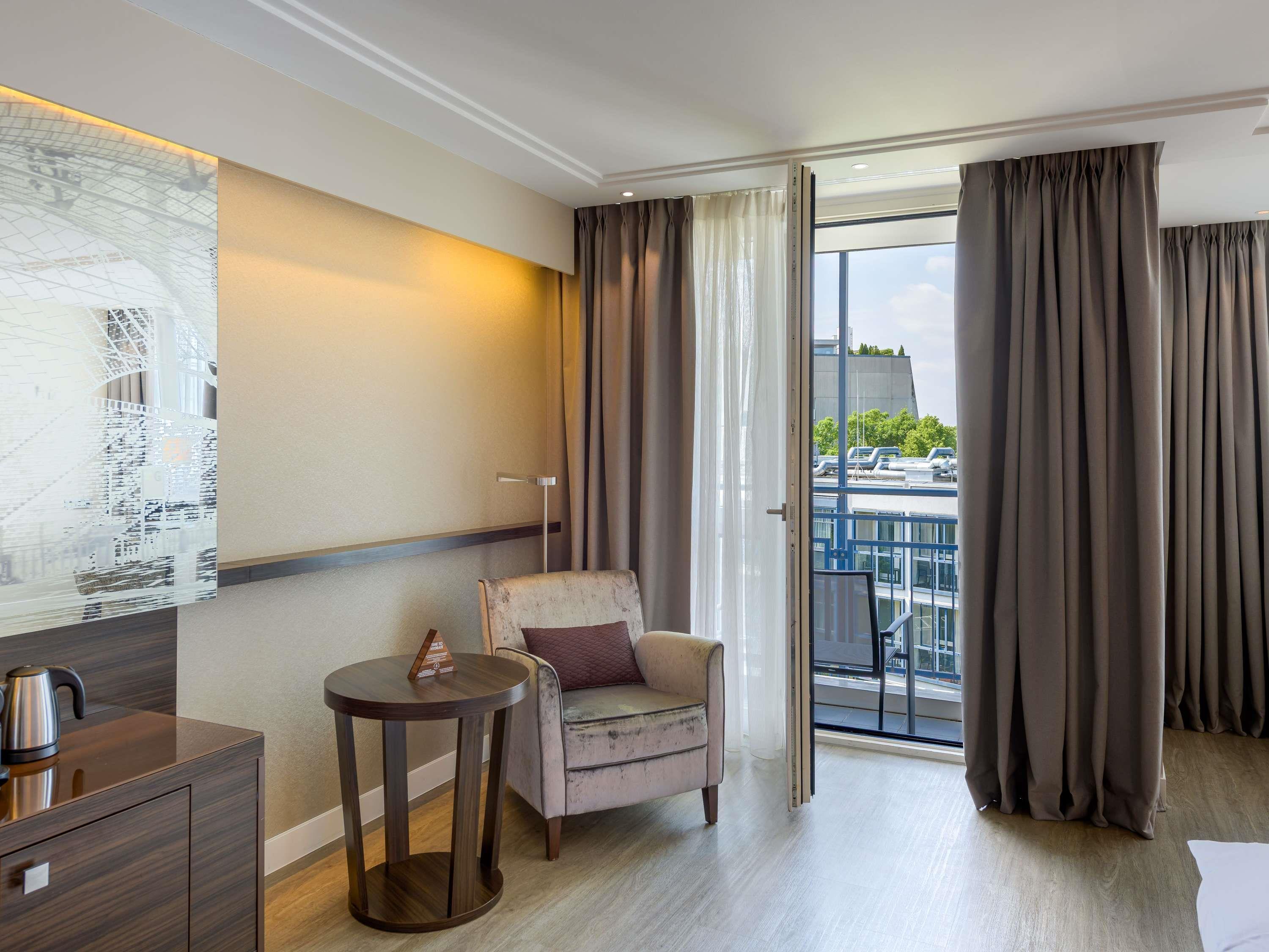 Double Superior Garden View