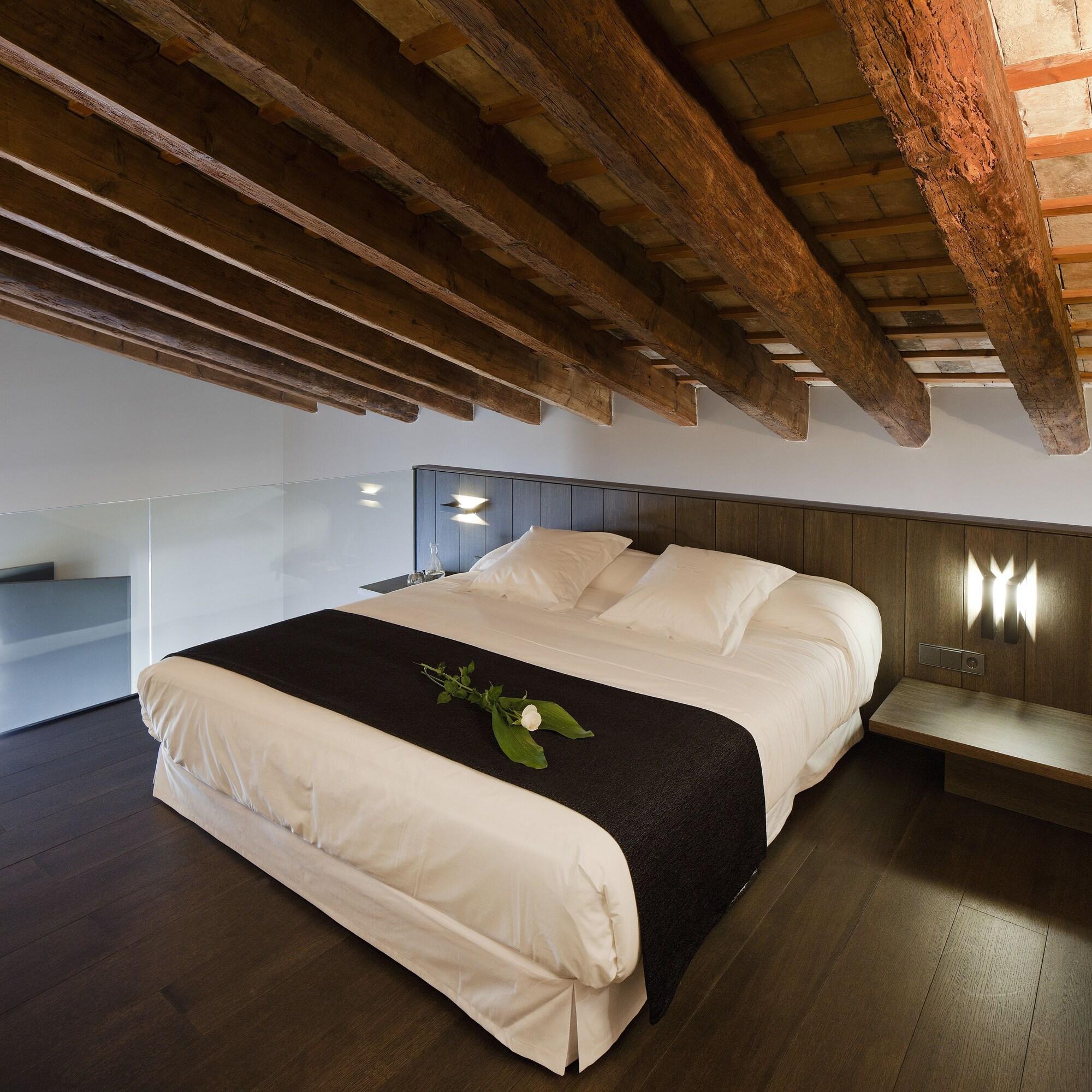 Junior Suite King Size Bed