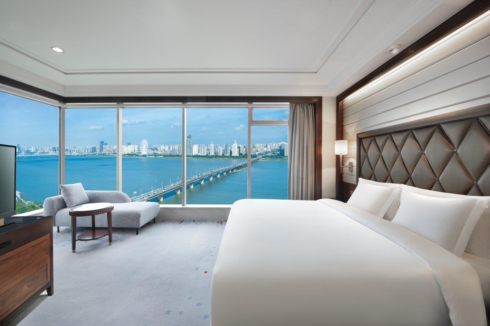 Suite Smoking with Views