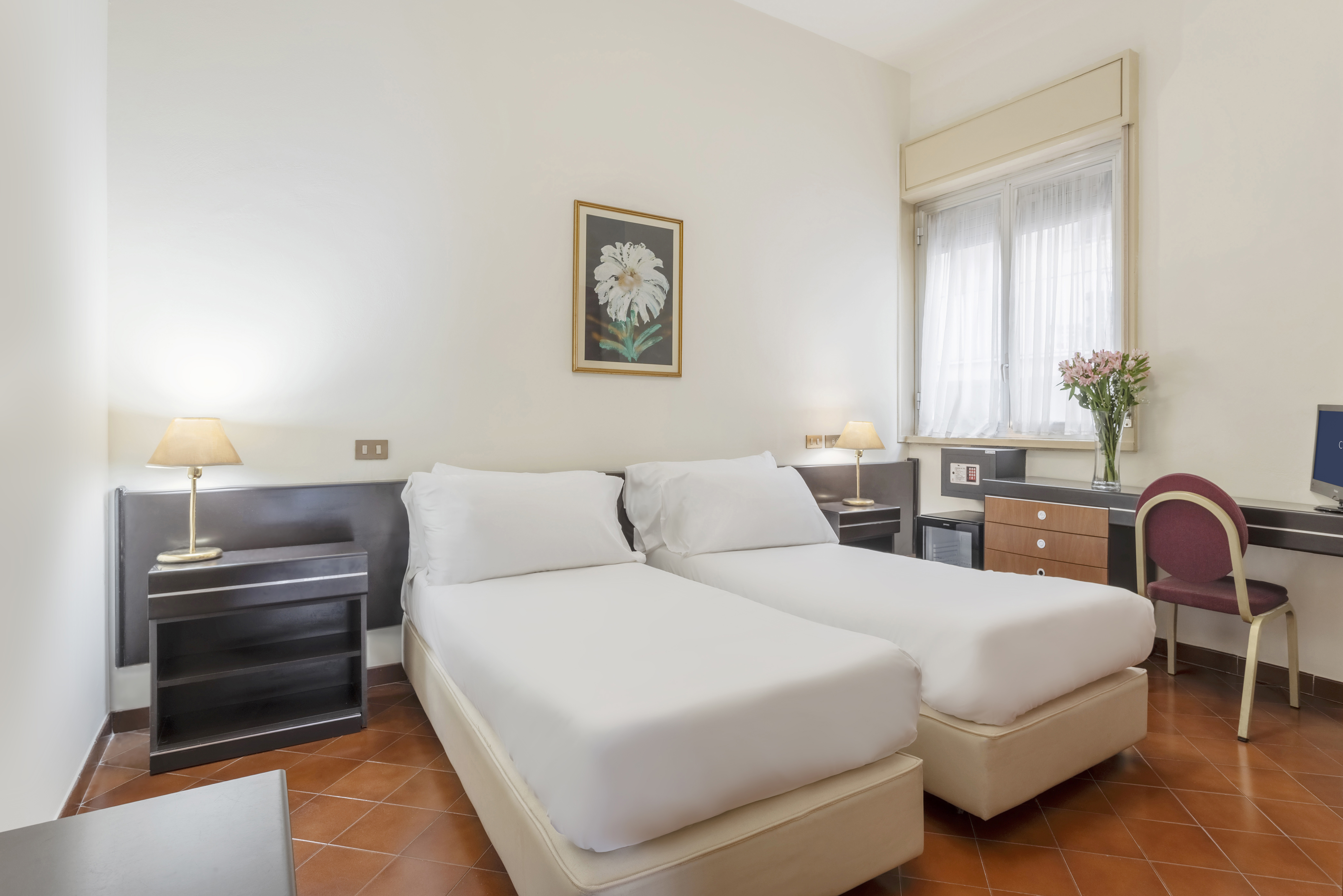 Double or Twin Standard