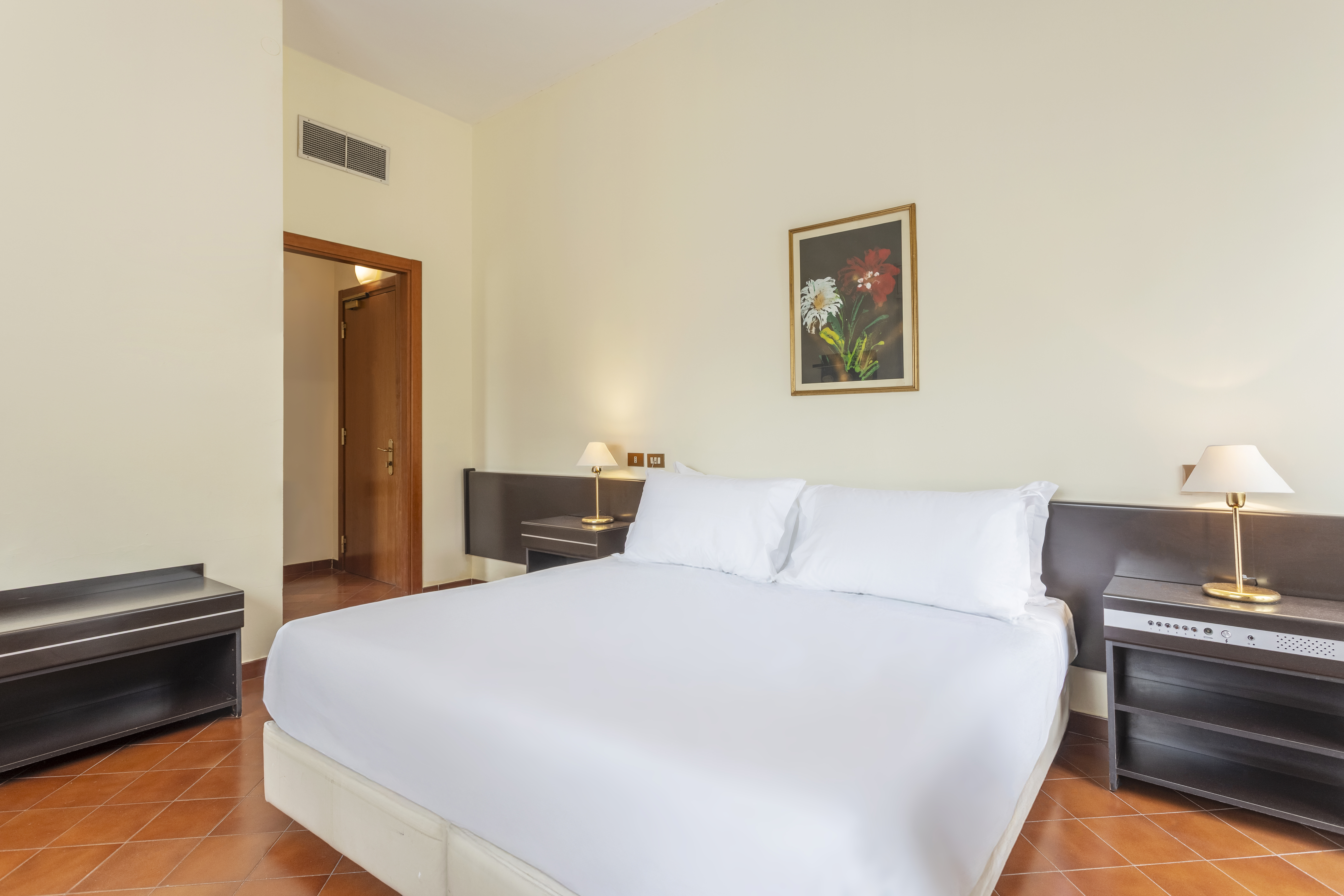 Double or Twin Standard