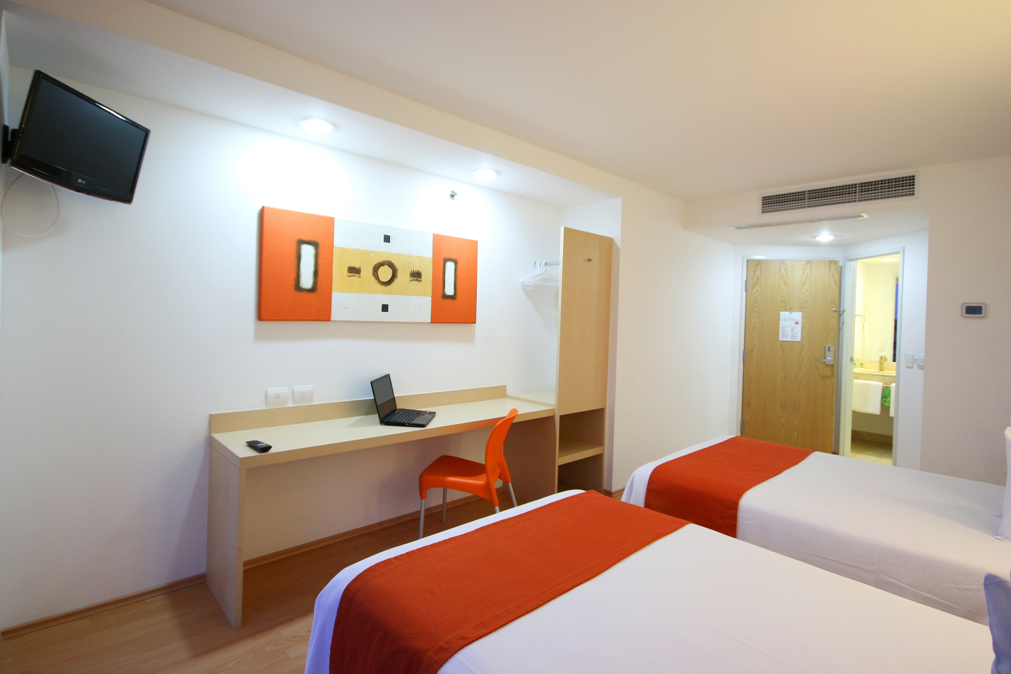 Room Two Double Beds