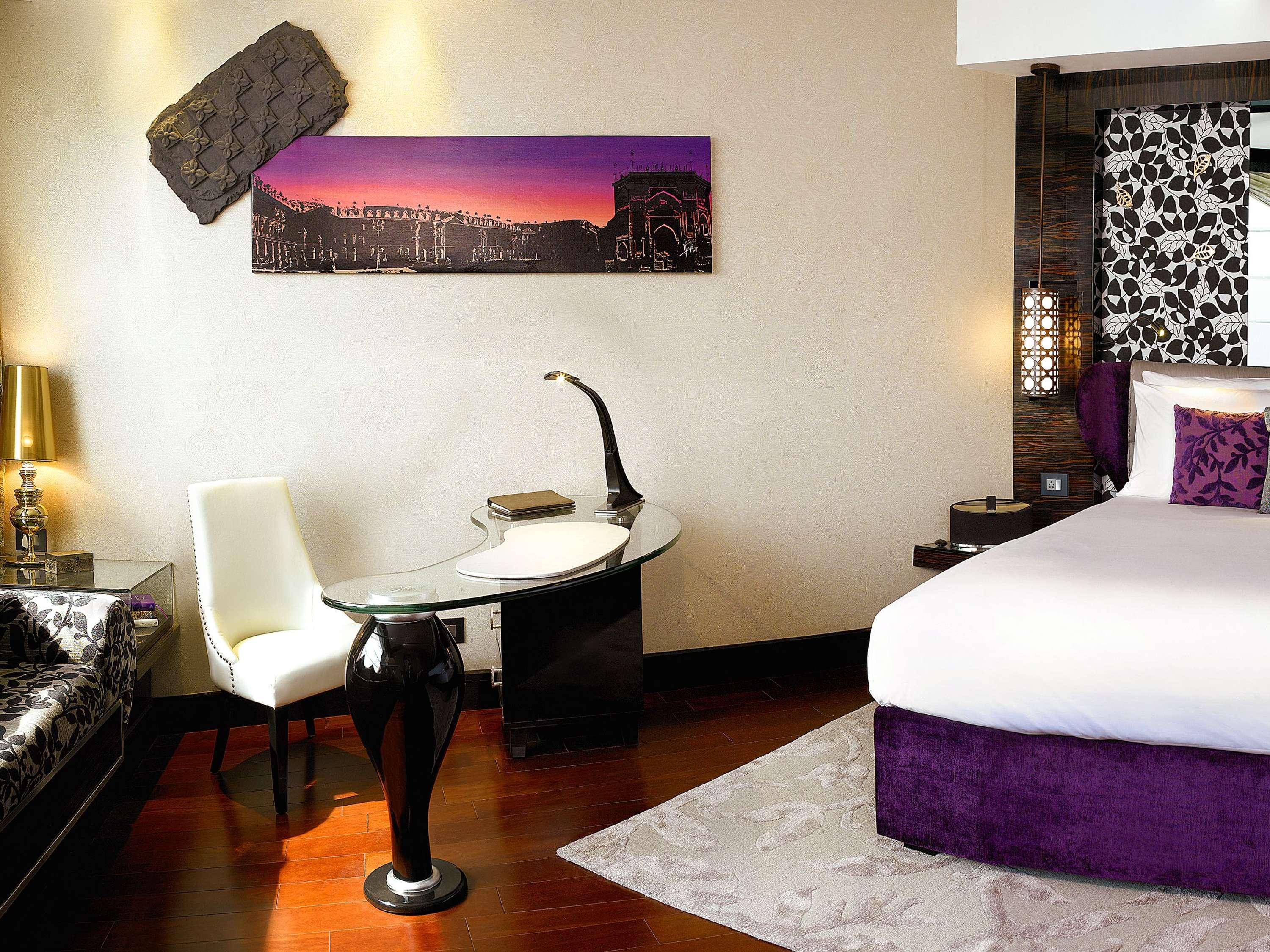 Double Executive King Bed