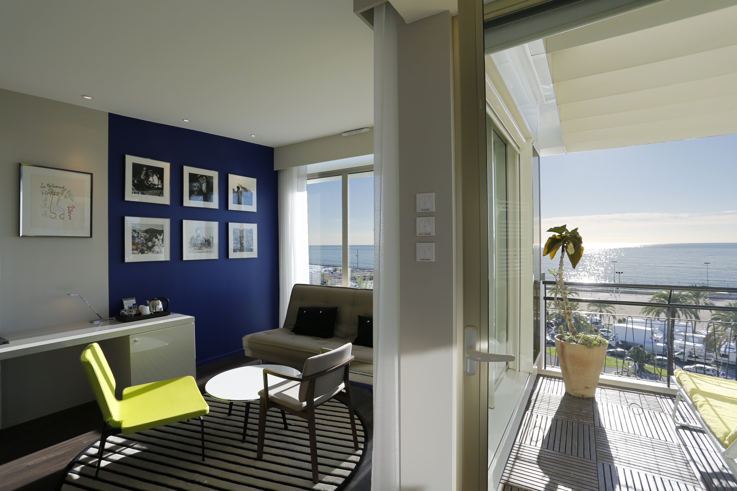 Junior Suite Sea View with Balcony