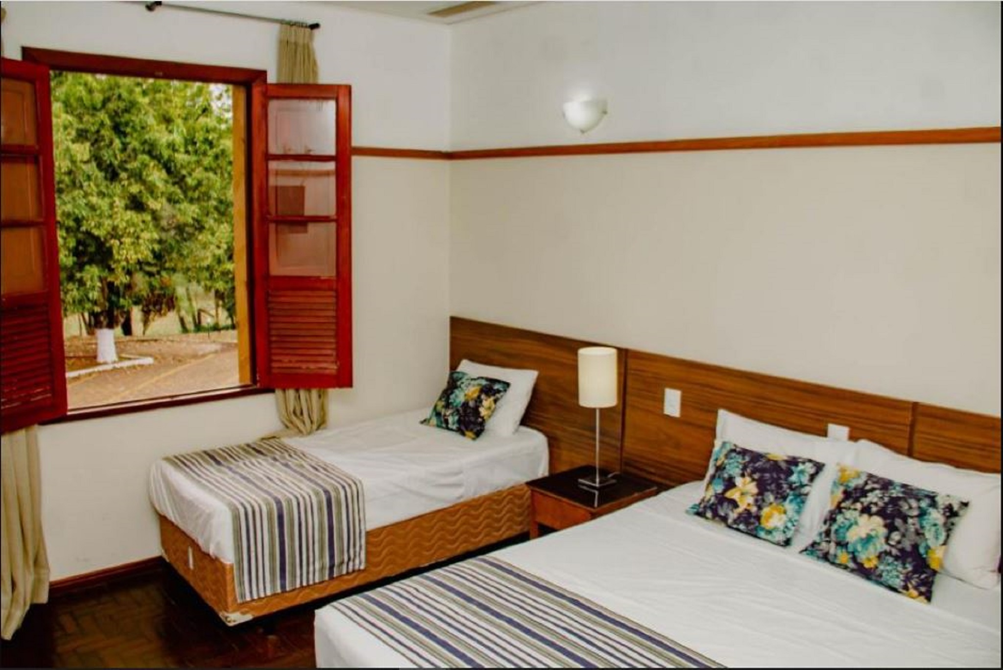 Family Room Capacity 1