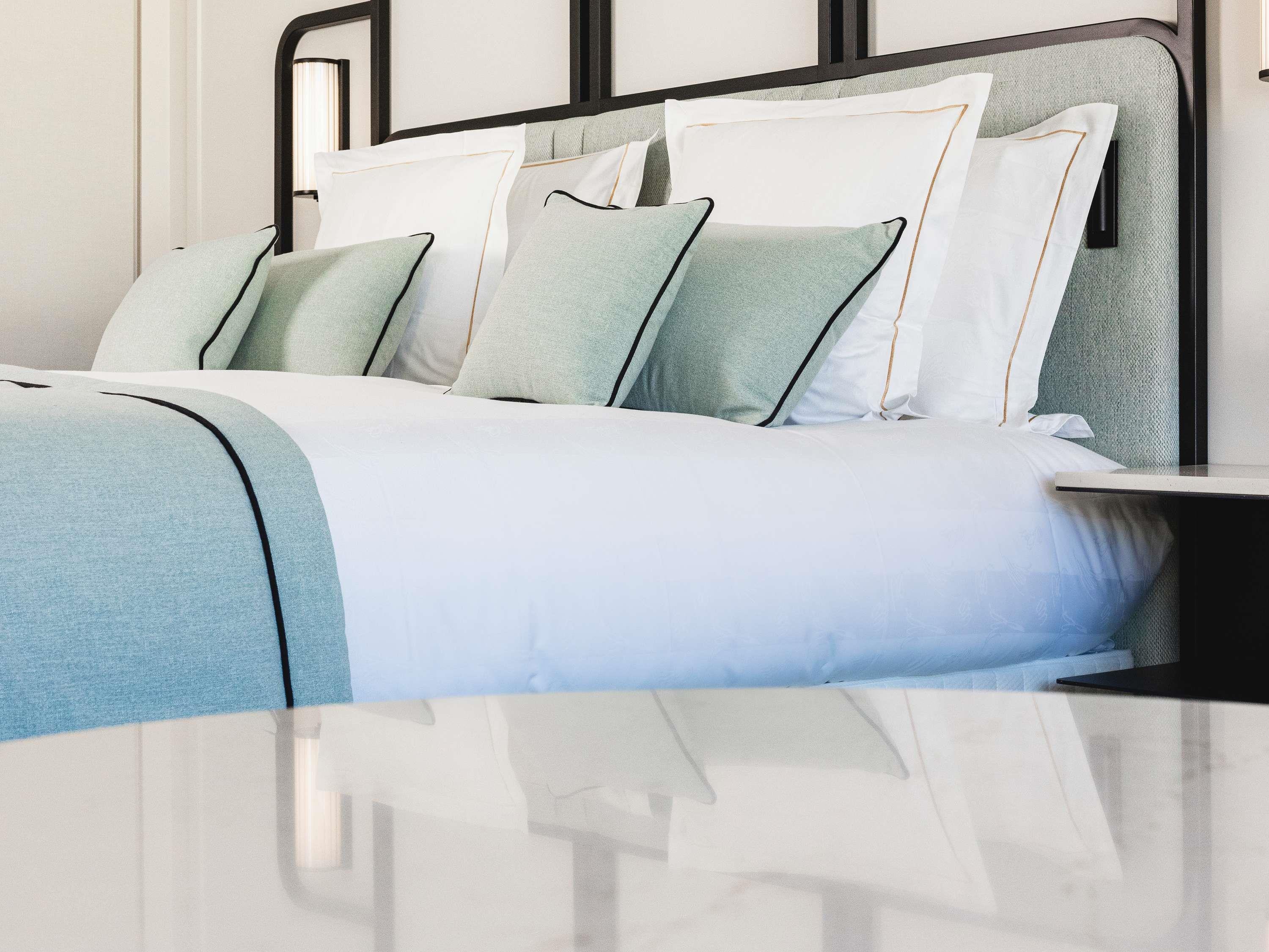 Double Deluxe City View