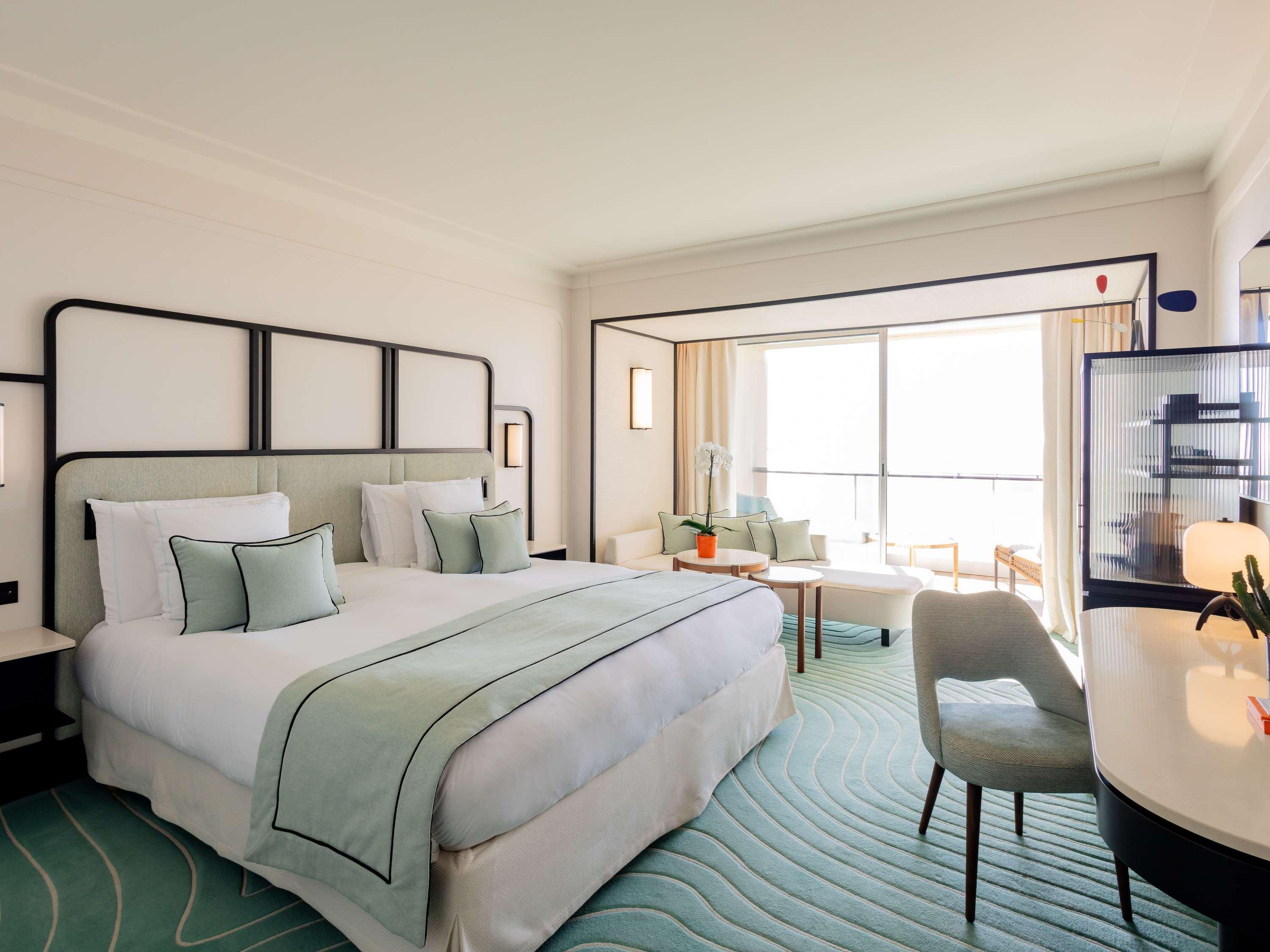 Double or Twin Superior Sea View