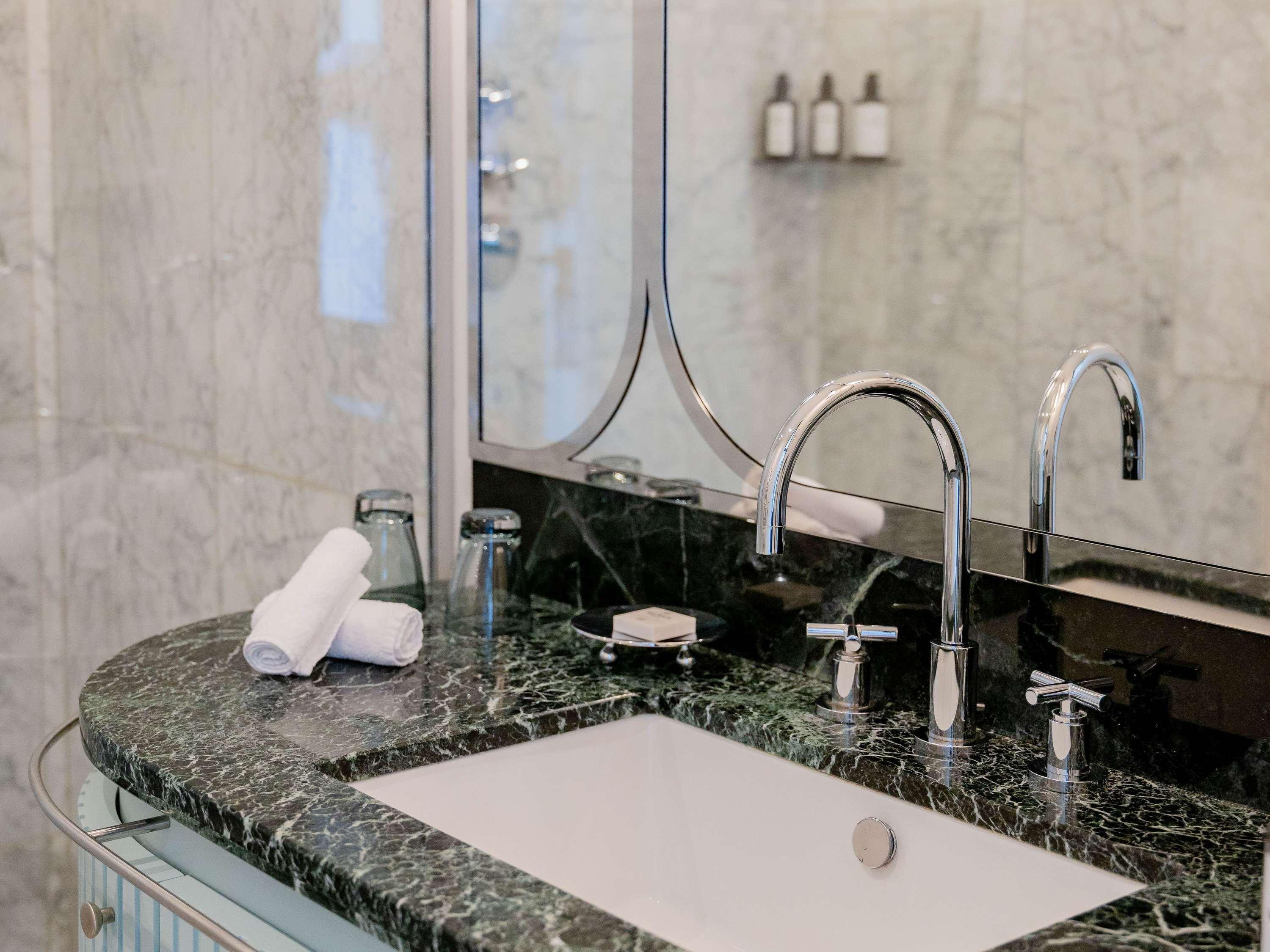 Double or Twin Superior Sea View