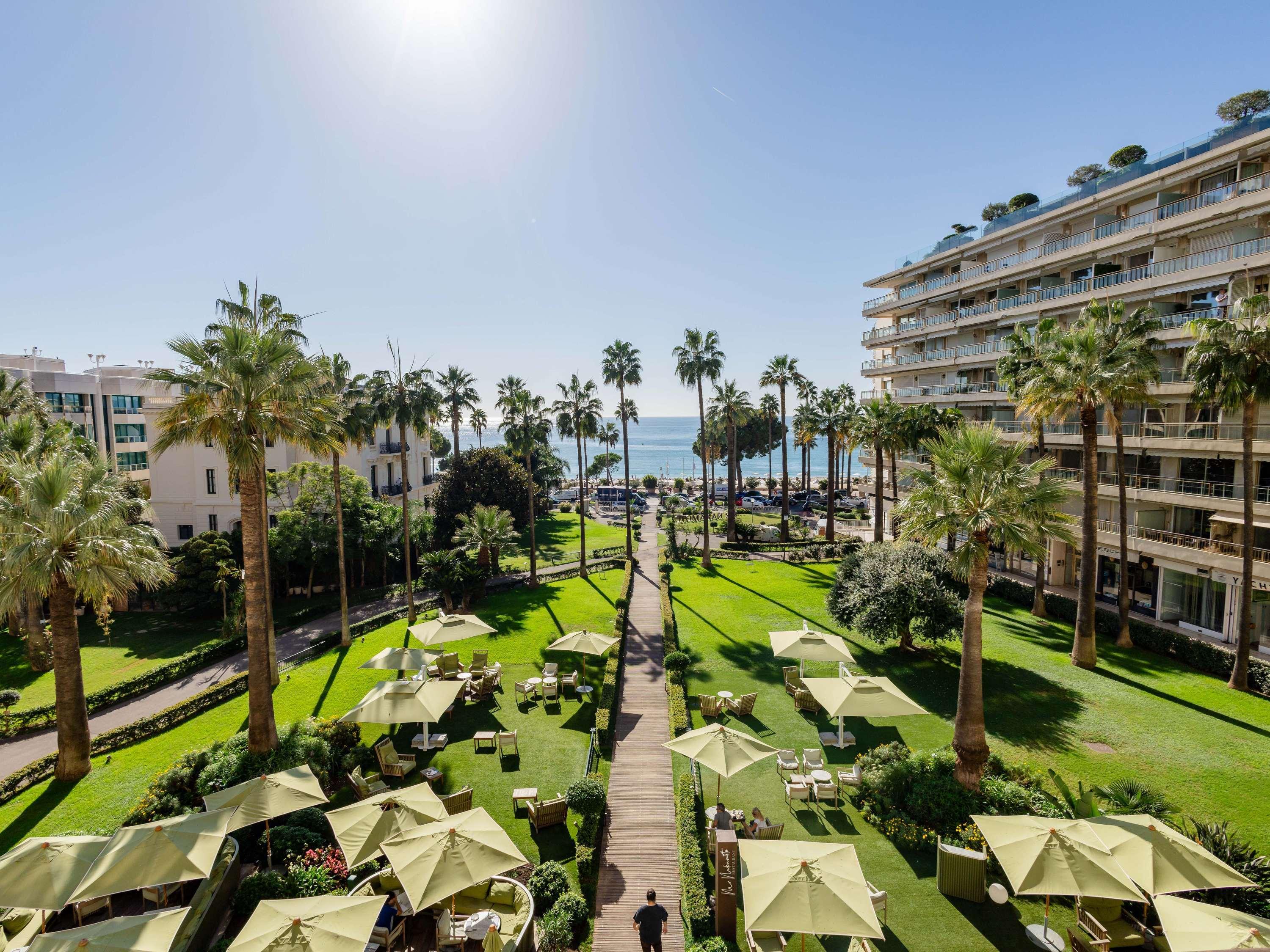 Double or Twin Sea View with Terrace