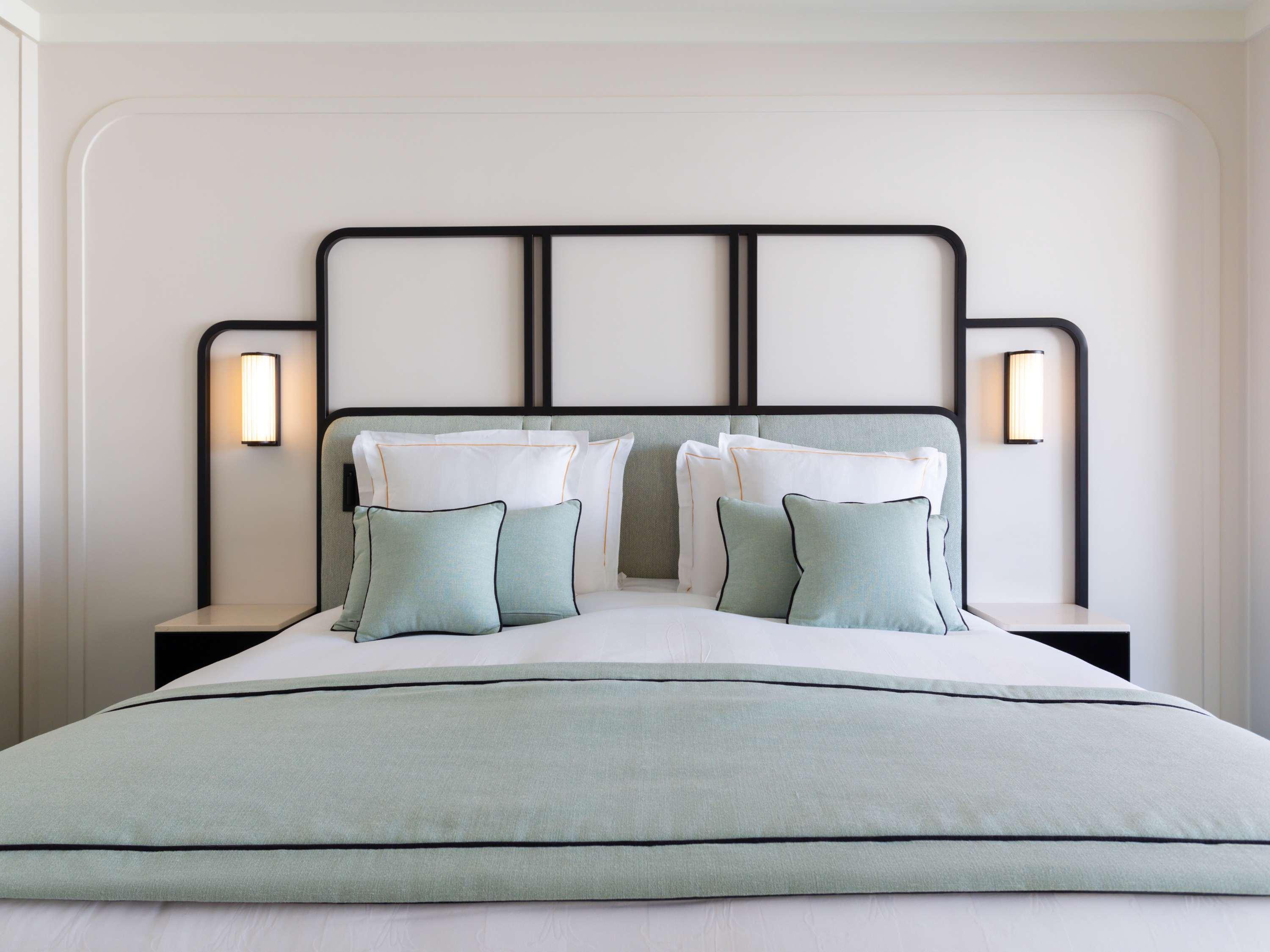 Double or Twin Sea View with Terrace