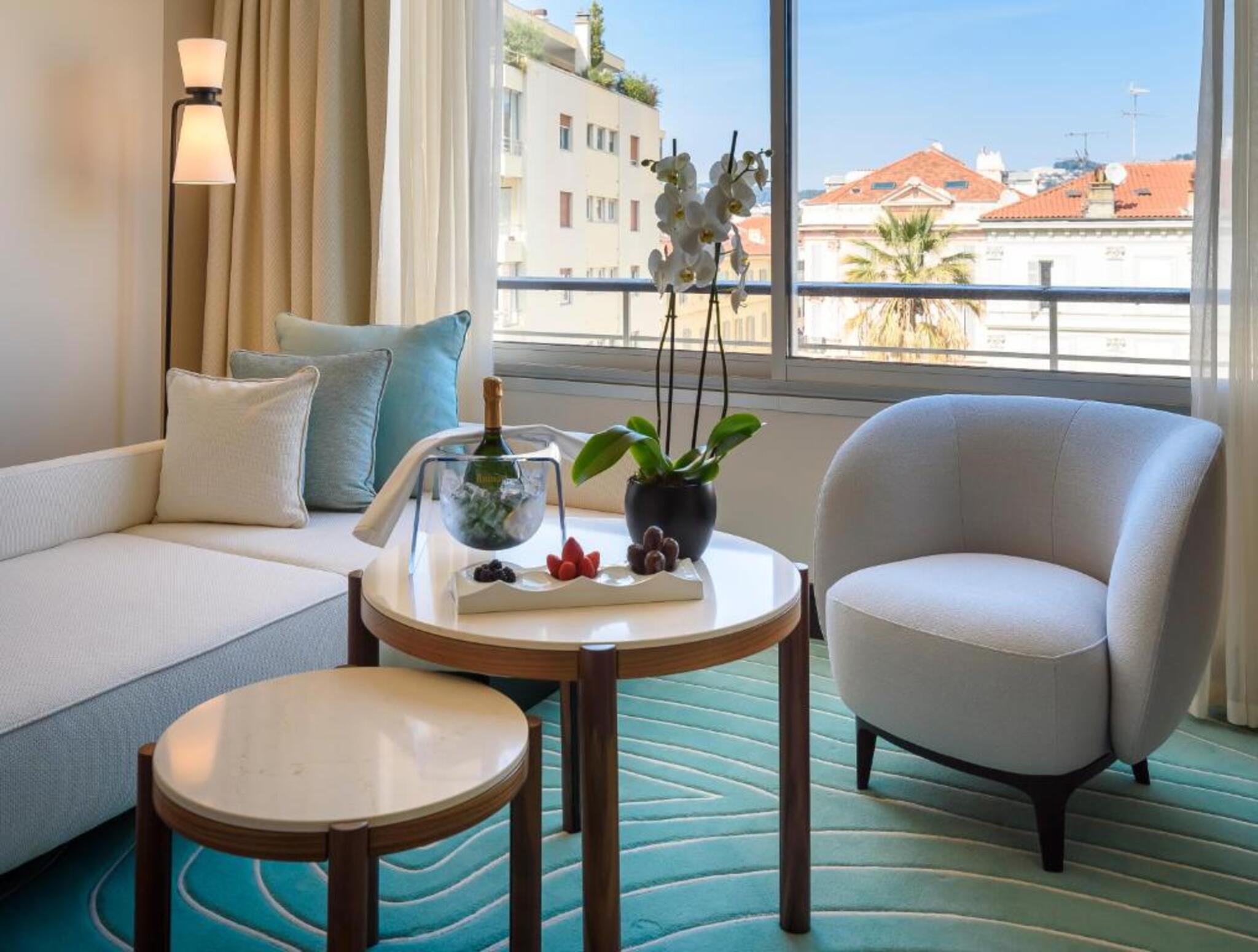 Junior Suite City View