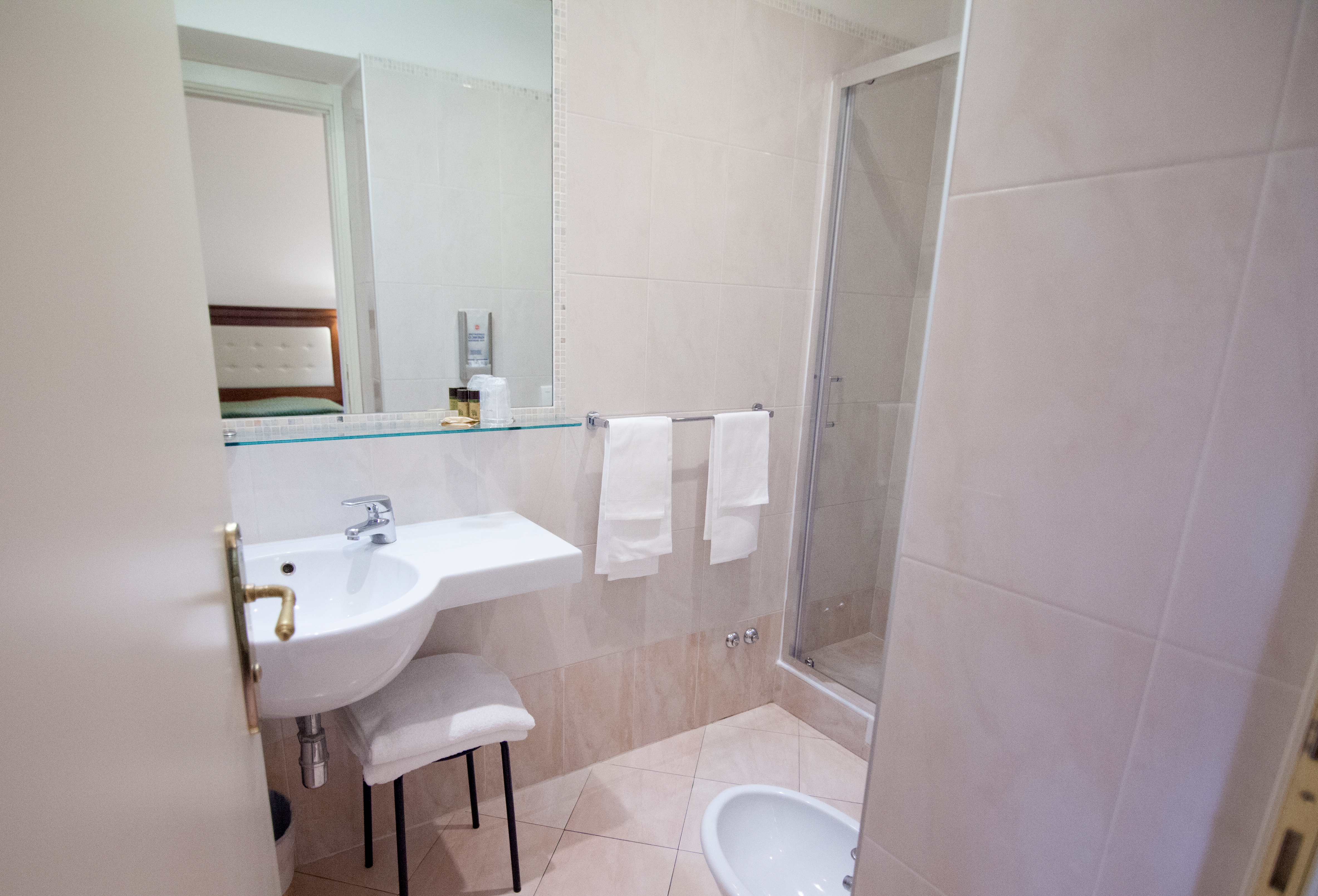 Double or Twin Standard