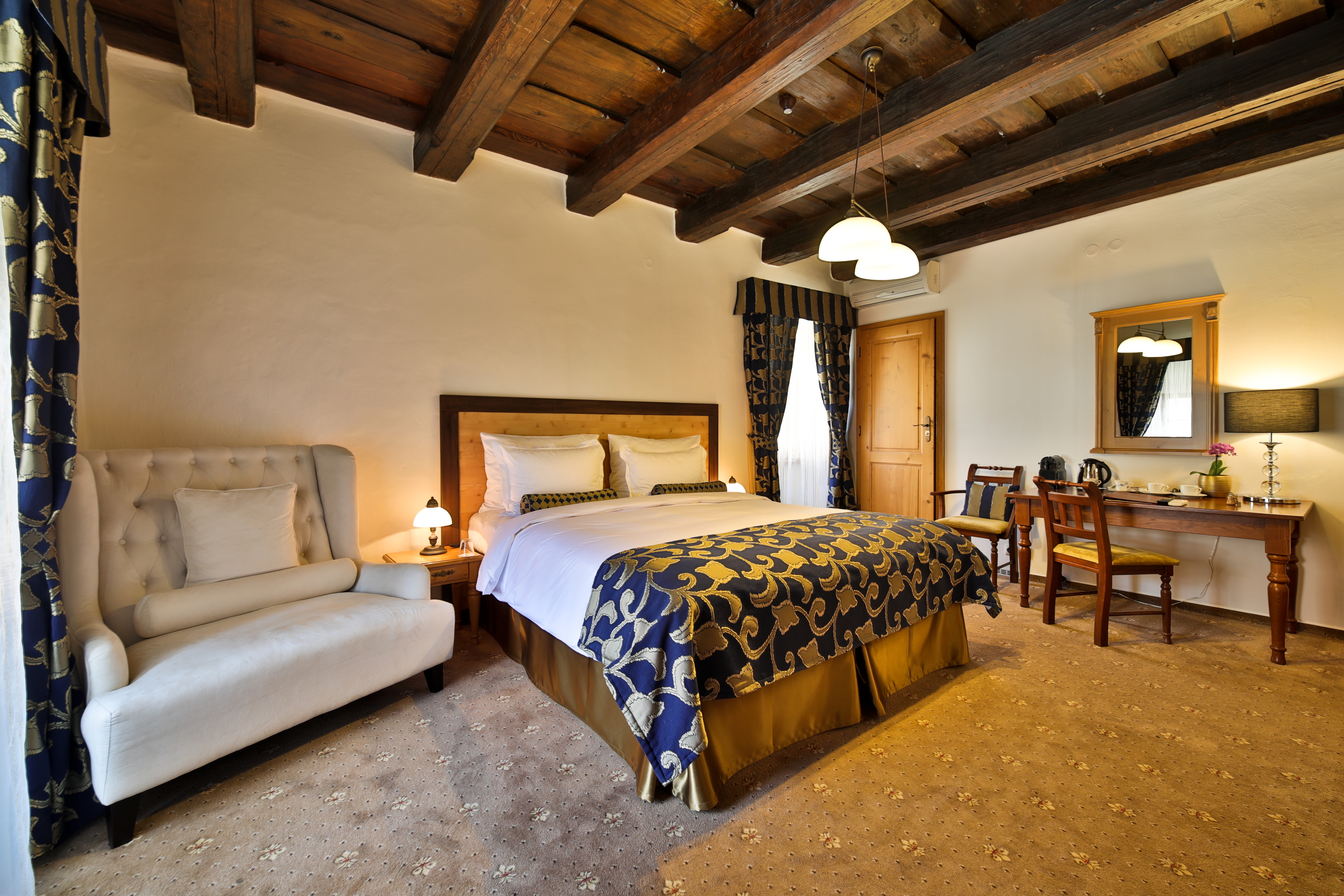 Double or Twin Deluxe