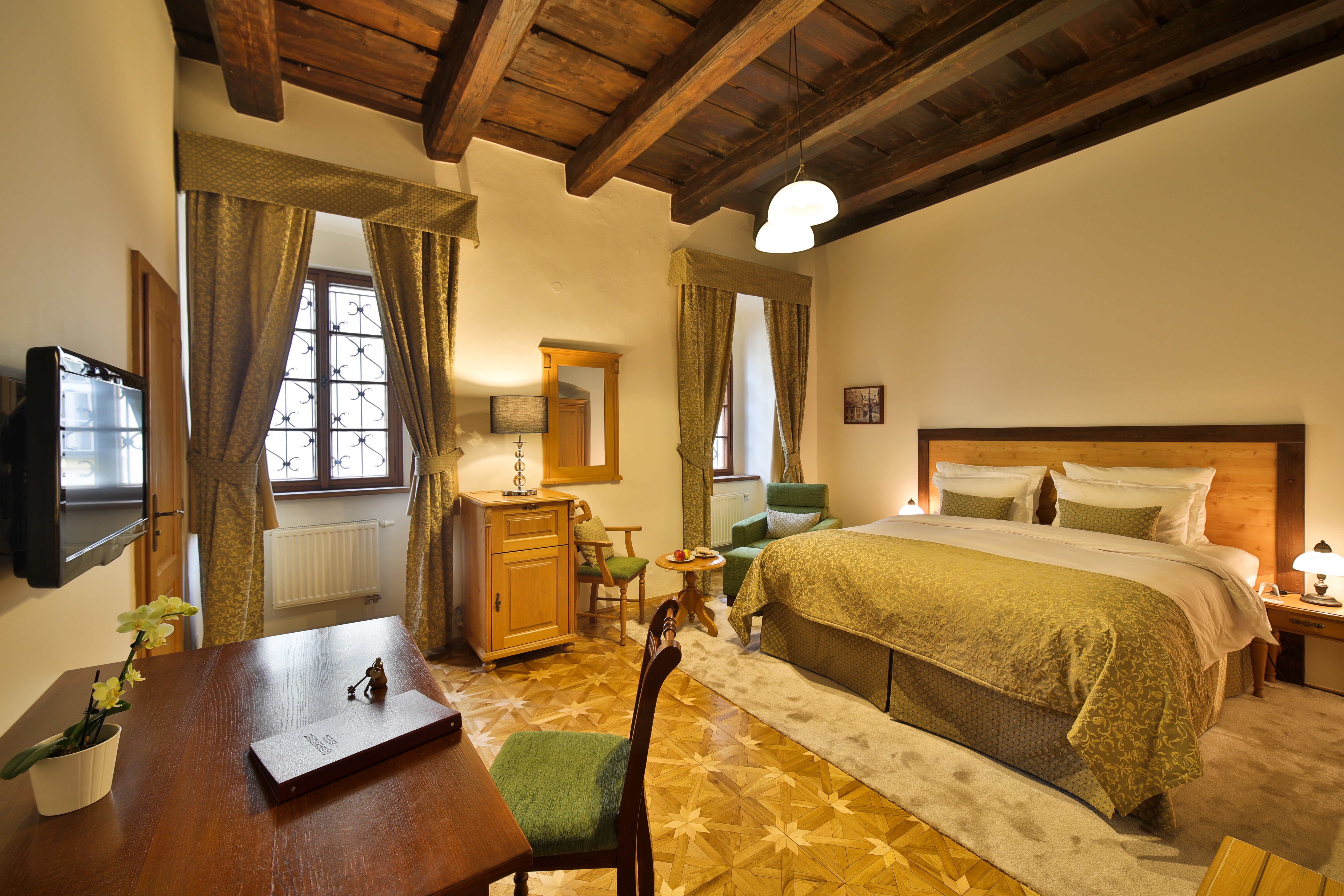 Double or Twin Superior