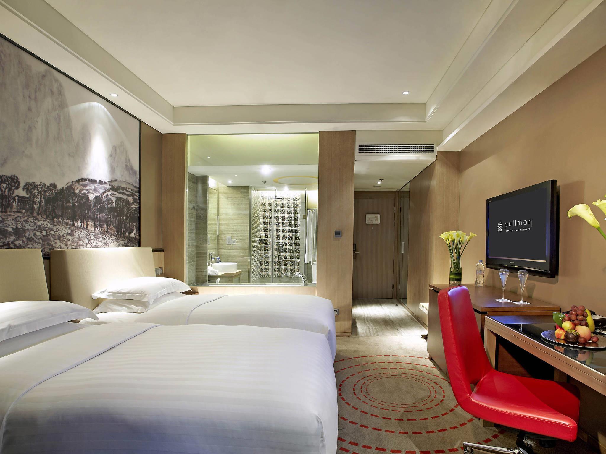 Twin Superior Park View