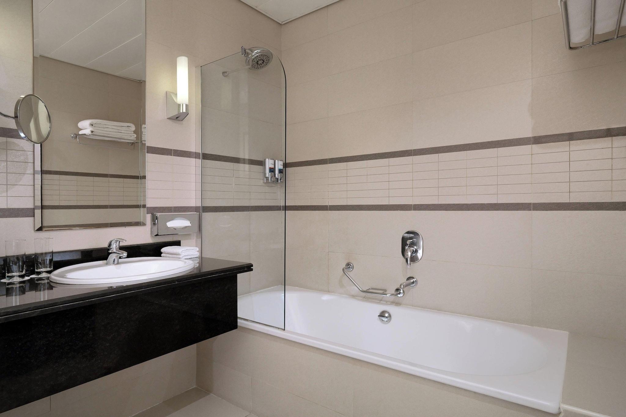 Double City View King Bed