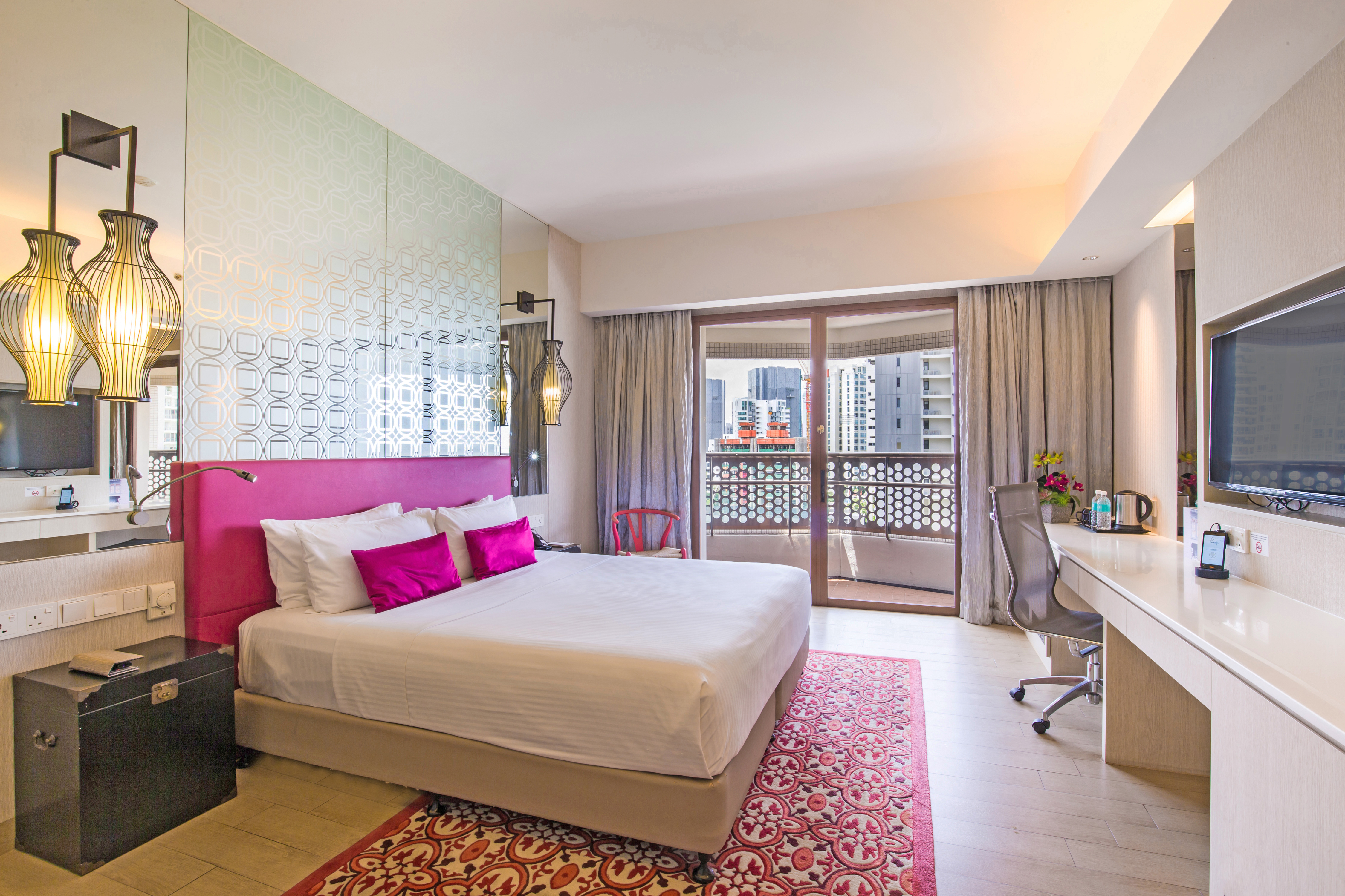 Double Deluxe King Bed