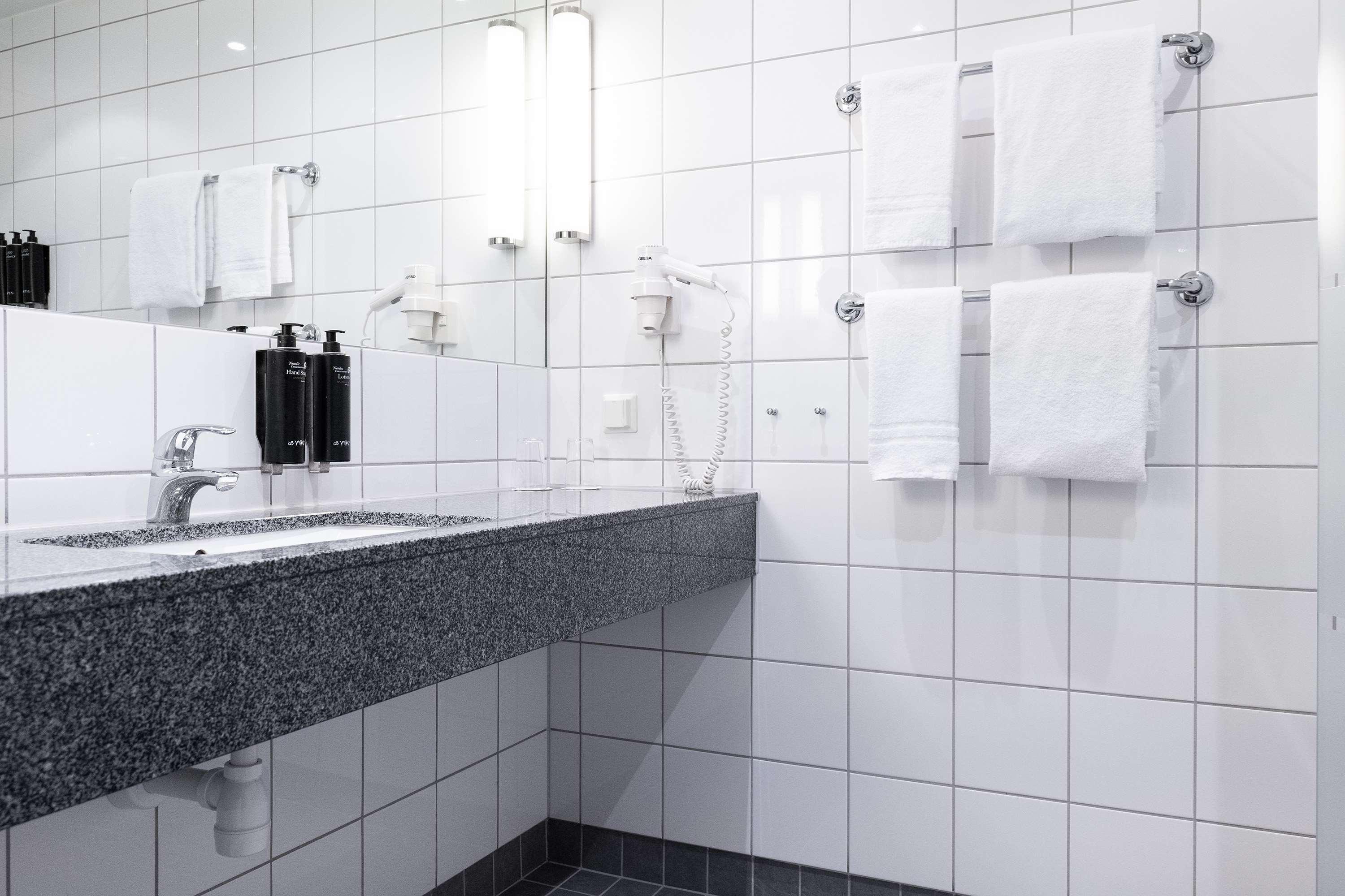 Double Superior King Bed