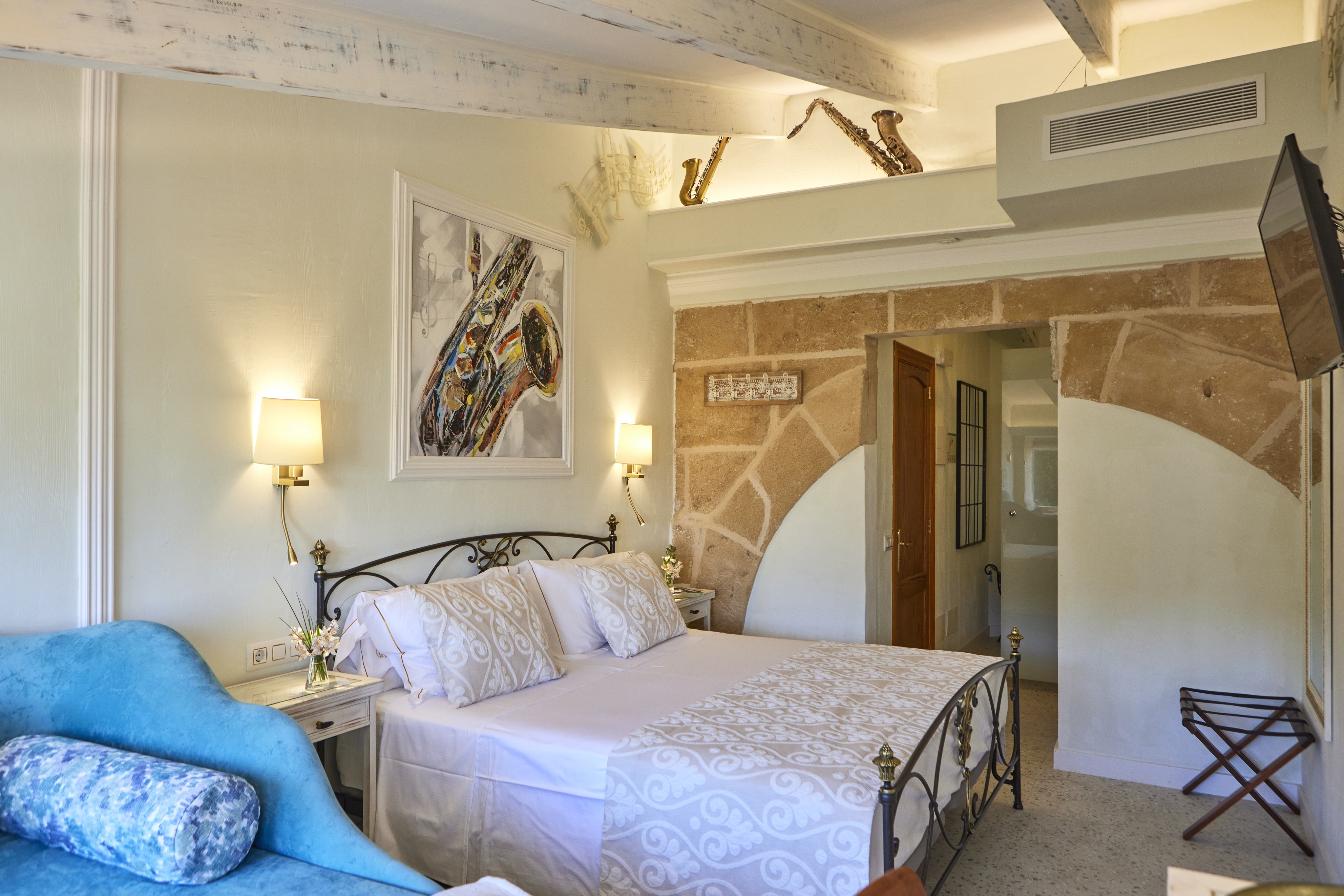 Double or Twin Superior