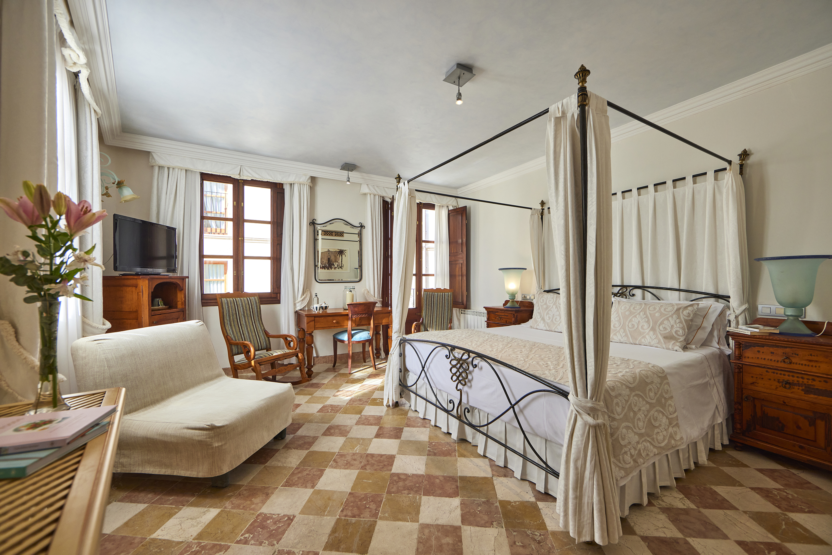 Double or Twin Superior