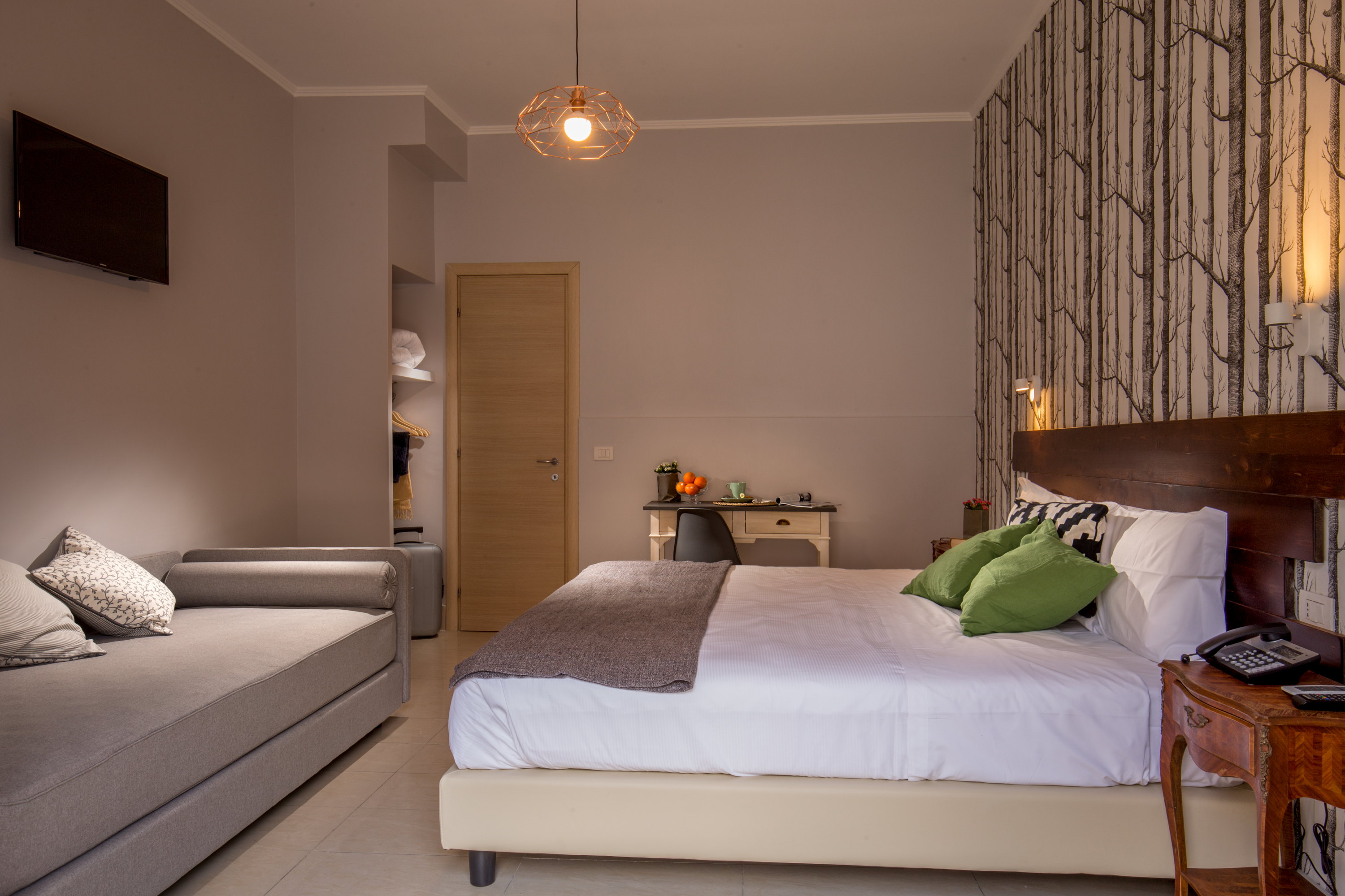 Double or Twin Deluxe