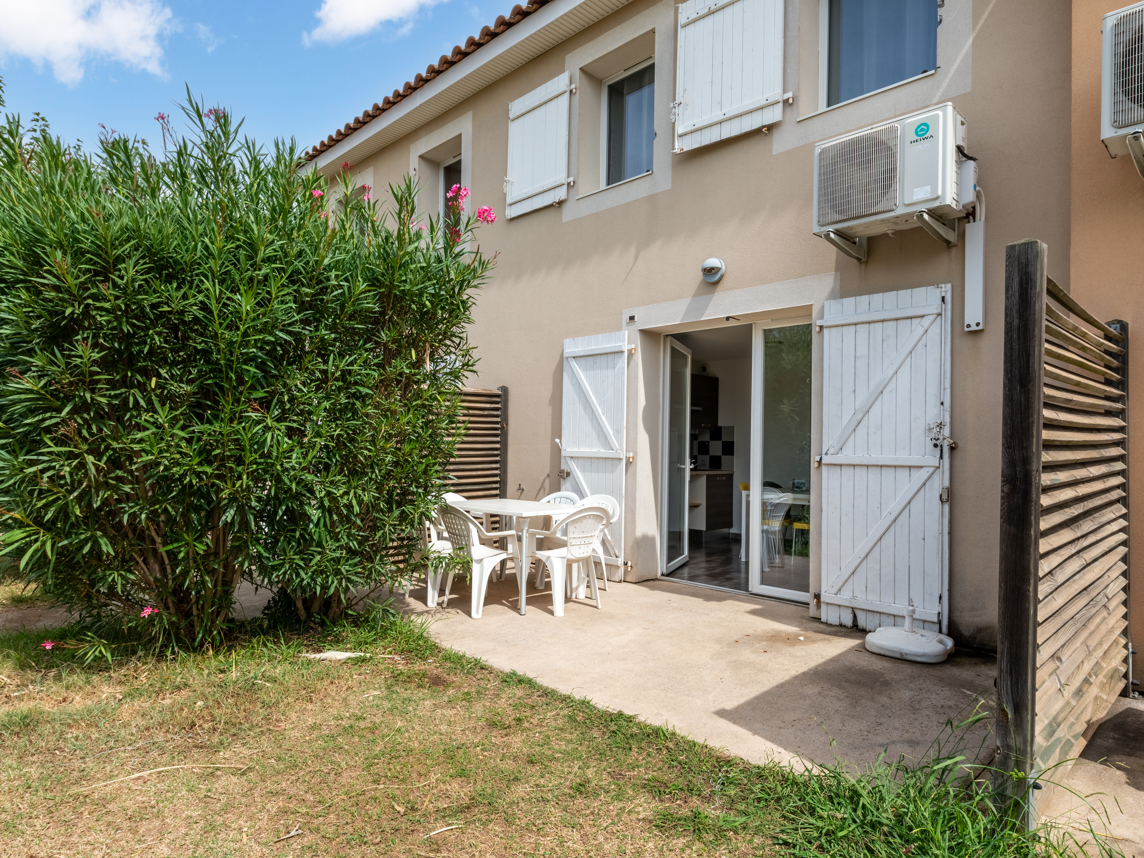 Home Two Bedrooms with Air Conditioning
