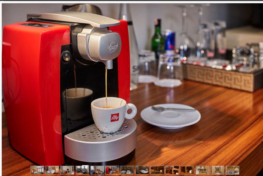 Double City View King Bed