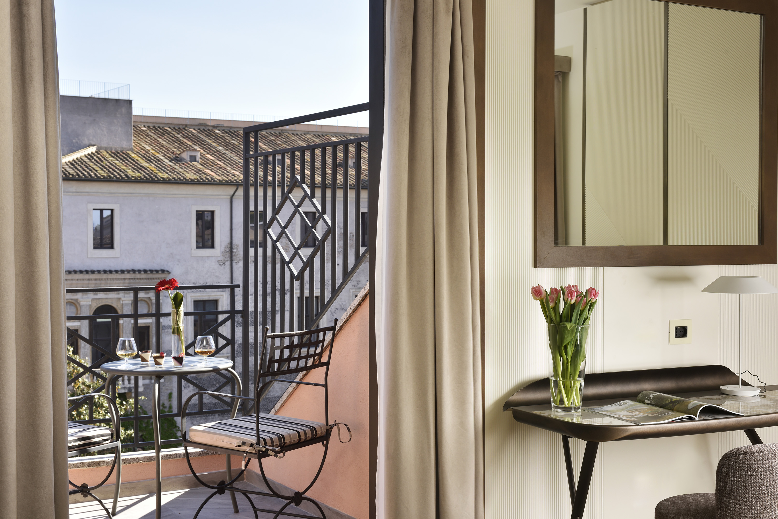 Suite with Jacuzzi with Views