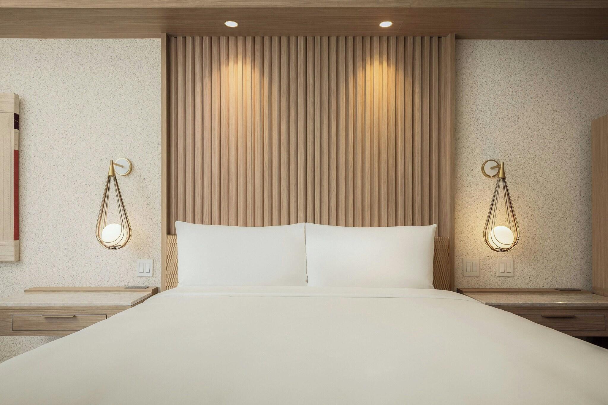 Double Deluxe Partial Ocean View