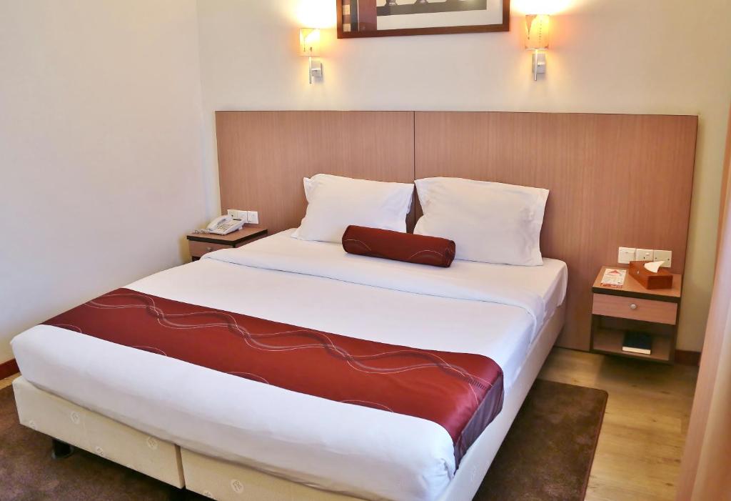 Double or Twin Standard